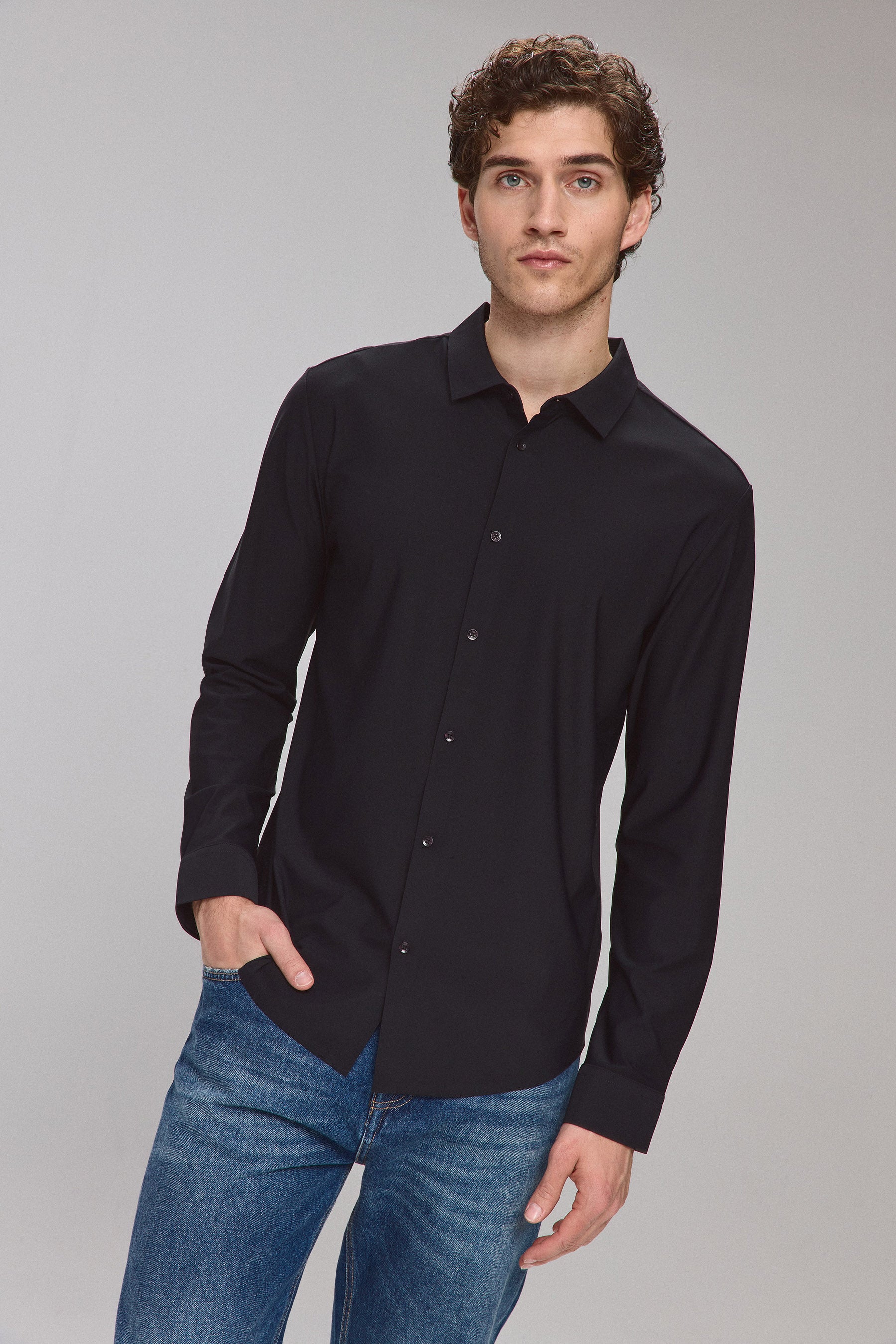 חולצת לוקס ש.א.