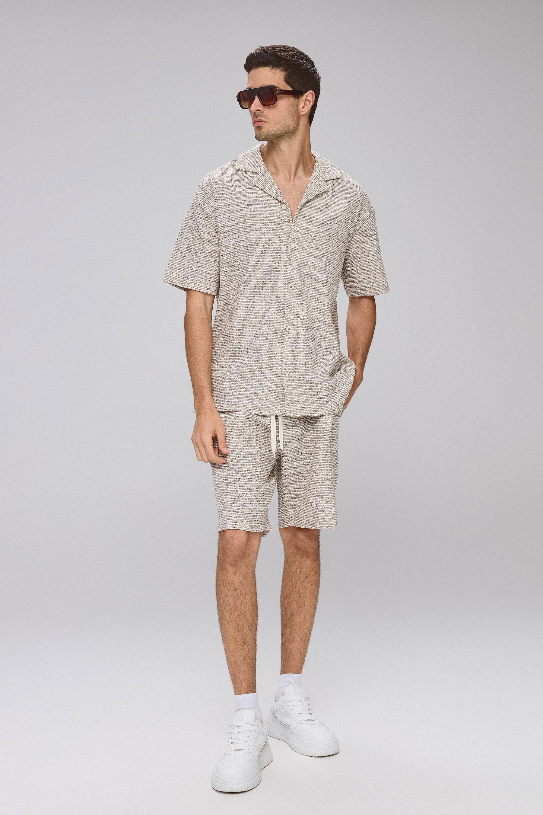 חולצת קלאוד סט