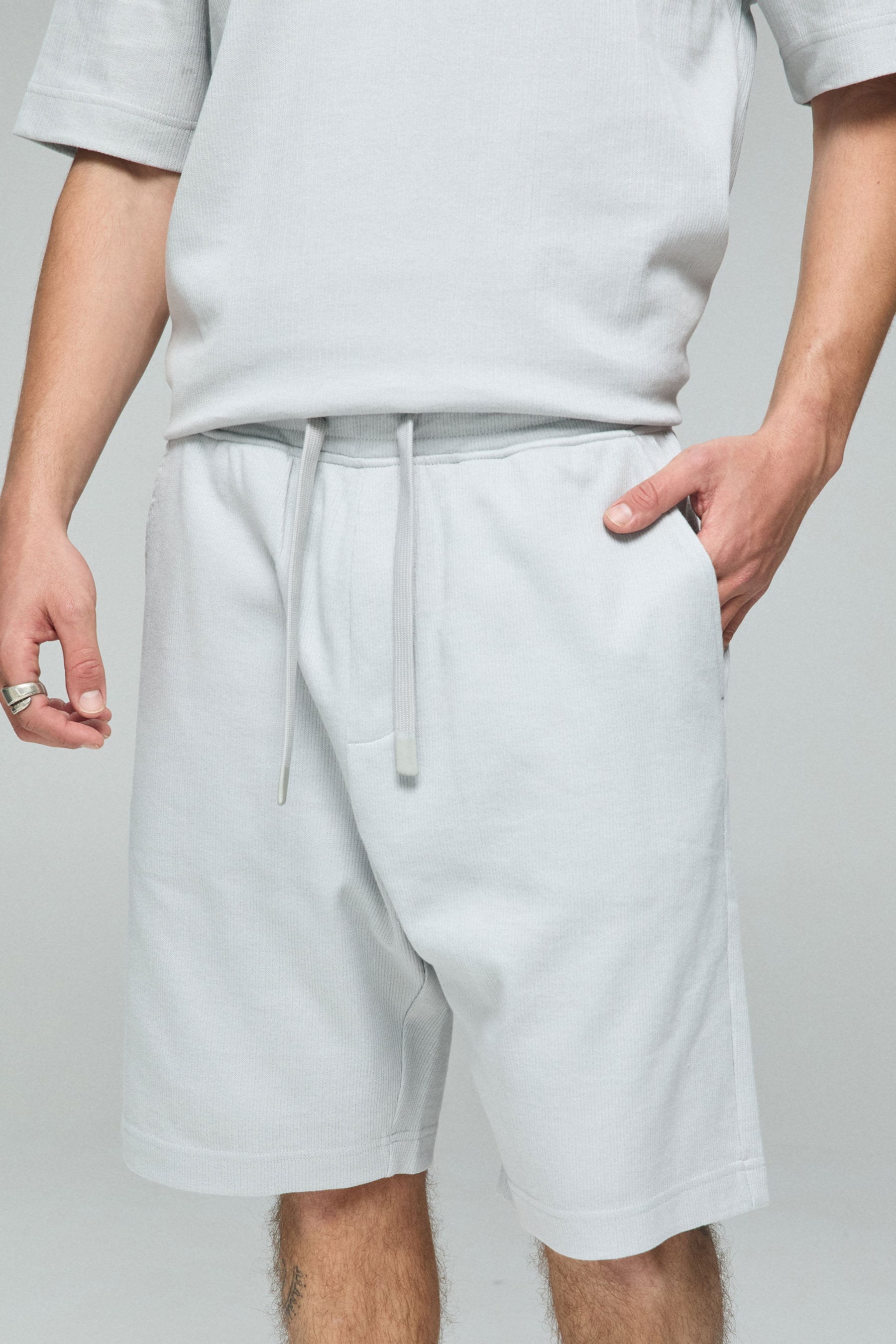 ברמודה ליינס סט