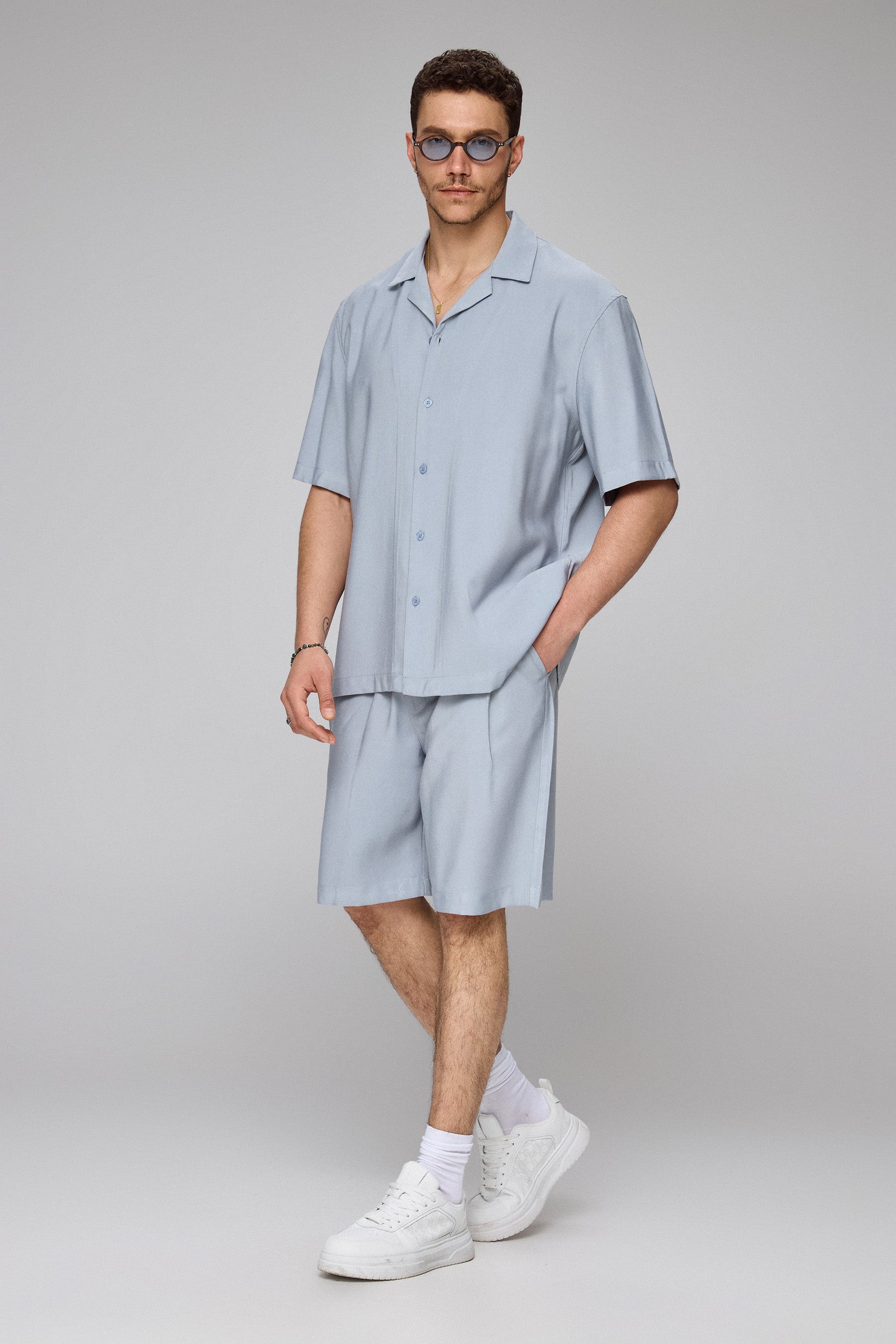 ברמודה ארצ'י סט