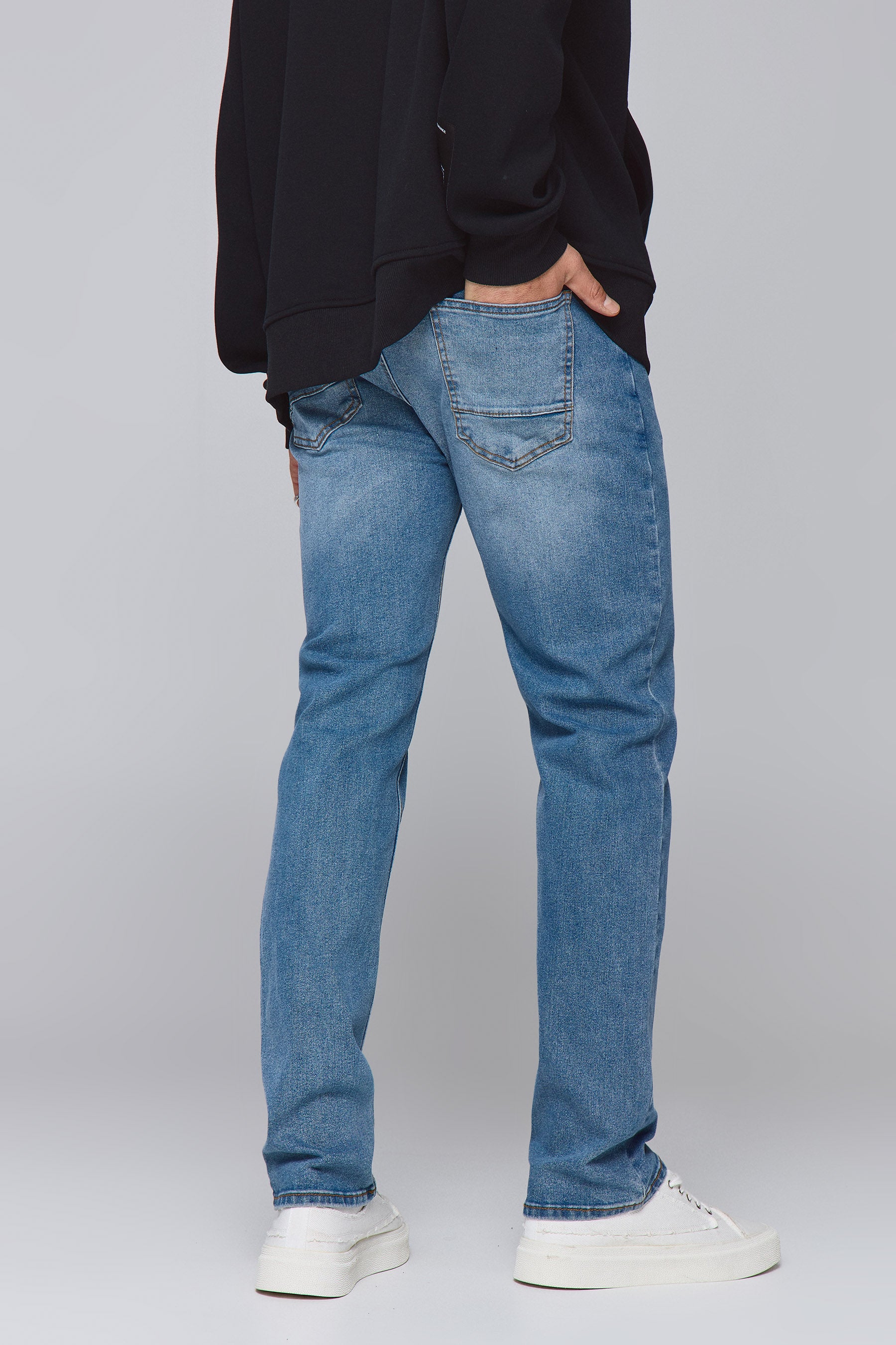 ג'ינס פארקר