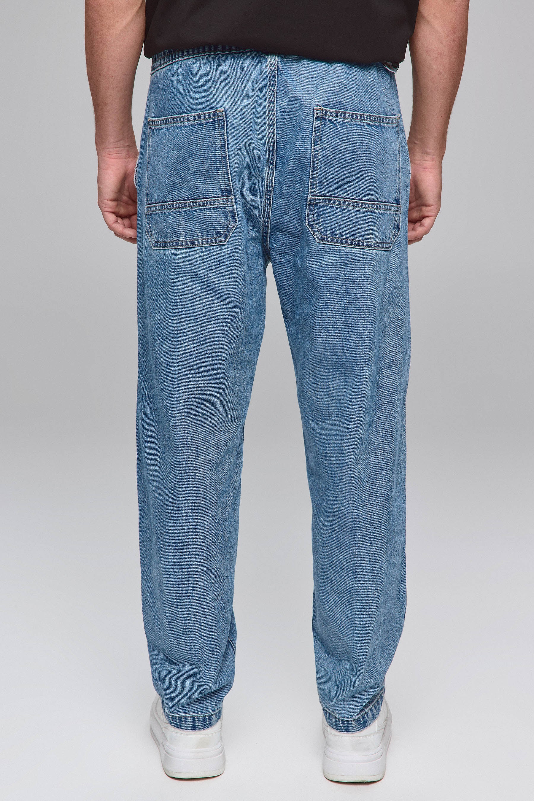 ג'ינס ג'וגר קז'ואל