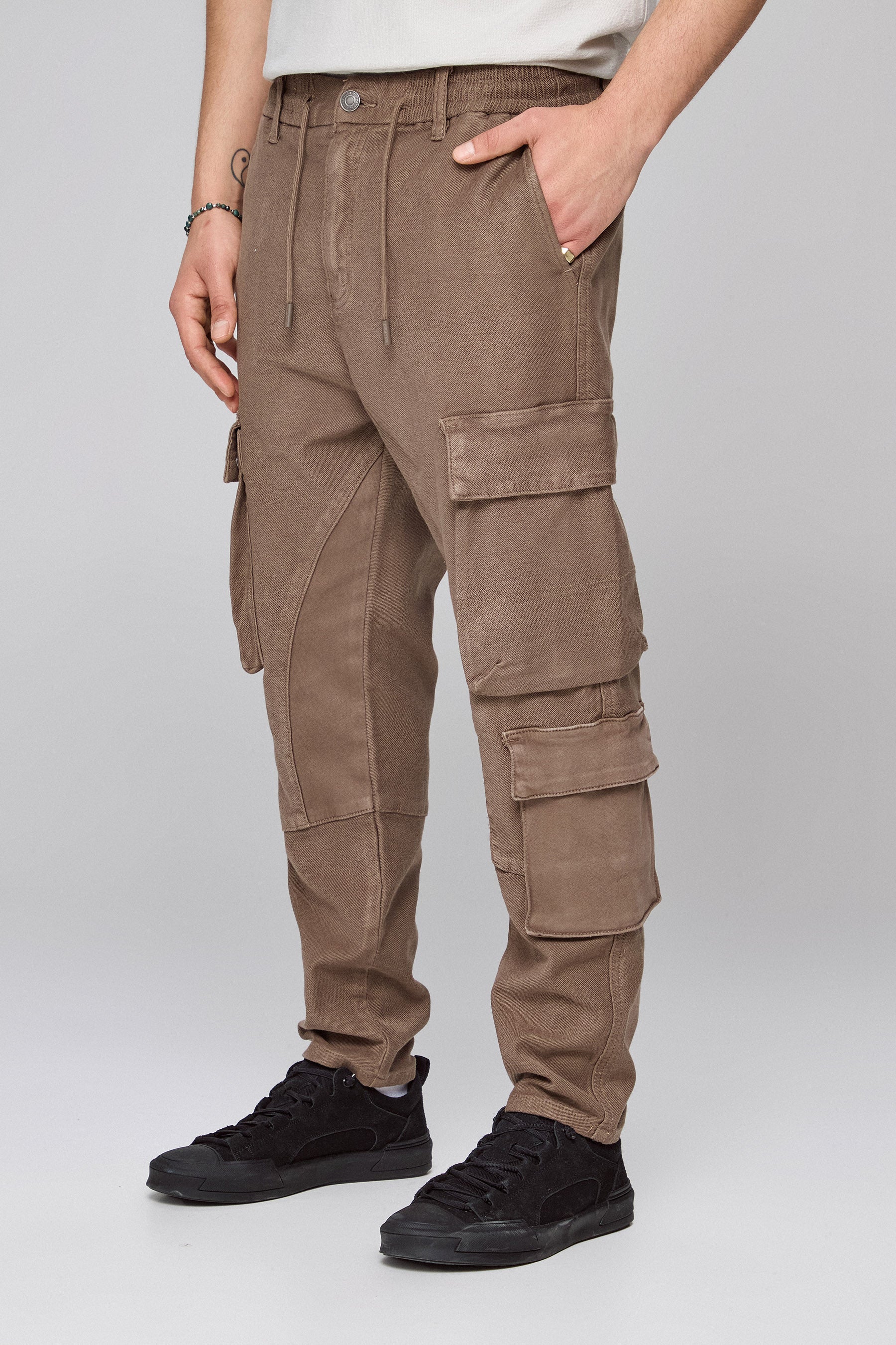 דגמ"ח ג'ינס ריוורס