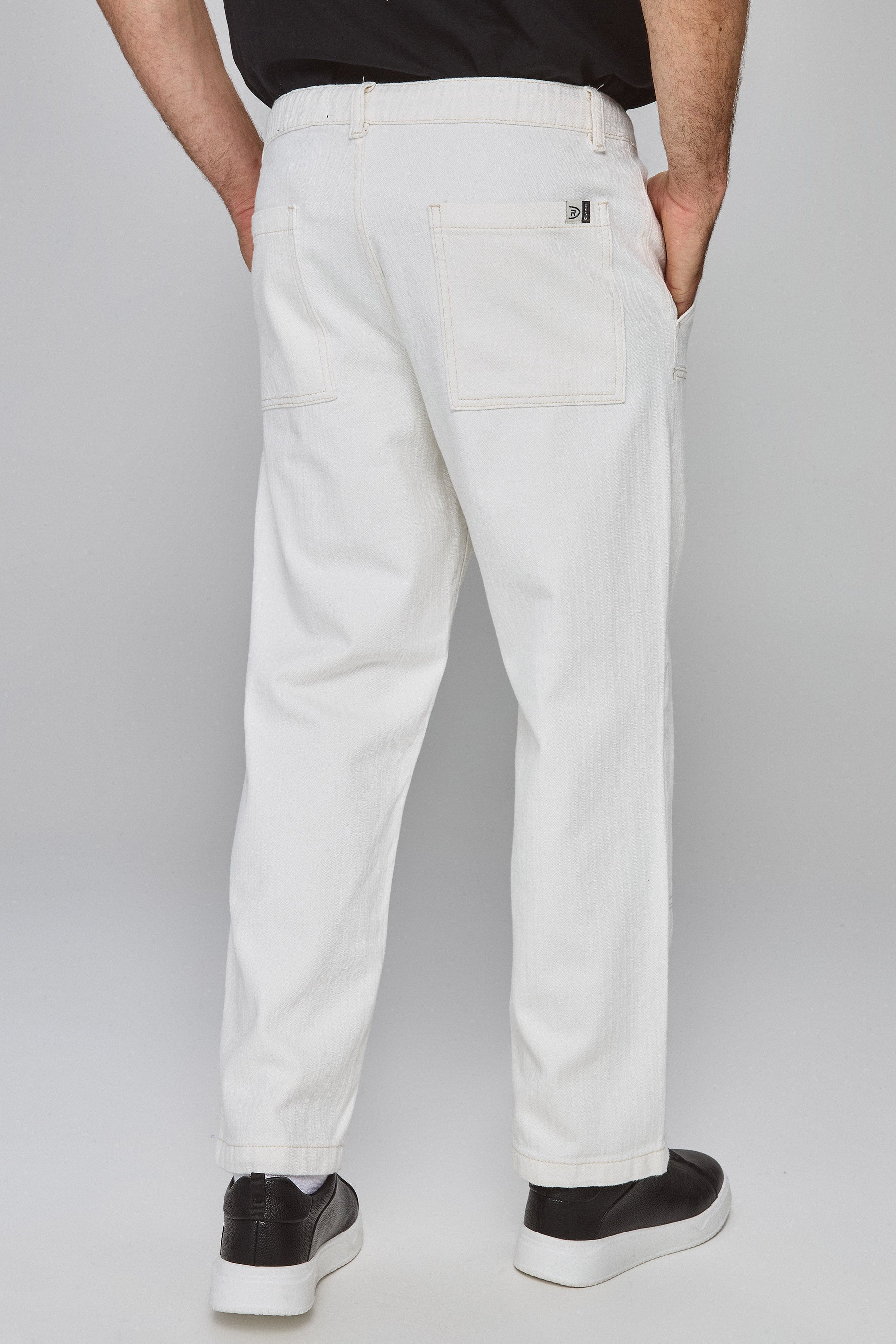 ג'ינס אסיקס קרפנטר