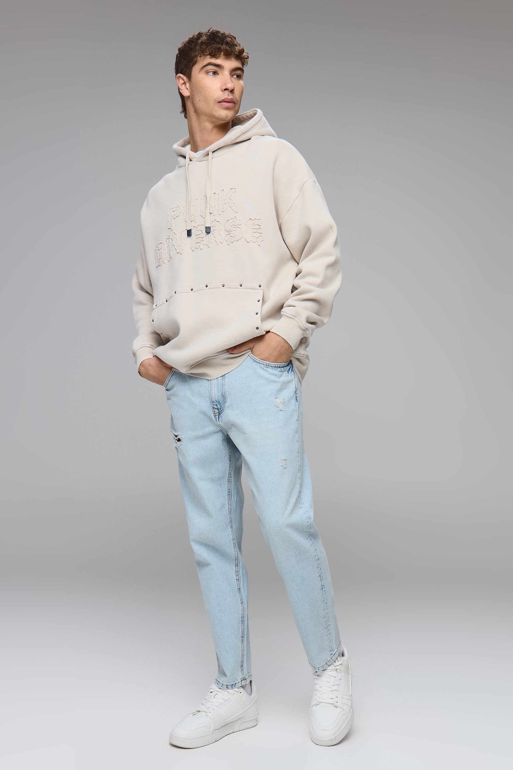 ג'ינס גורי קרעים