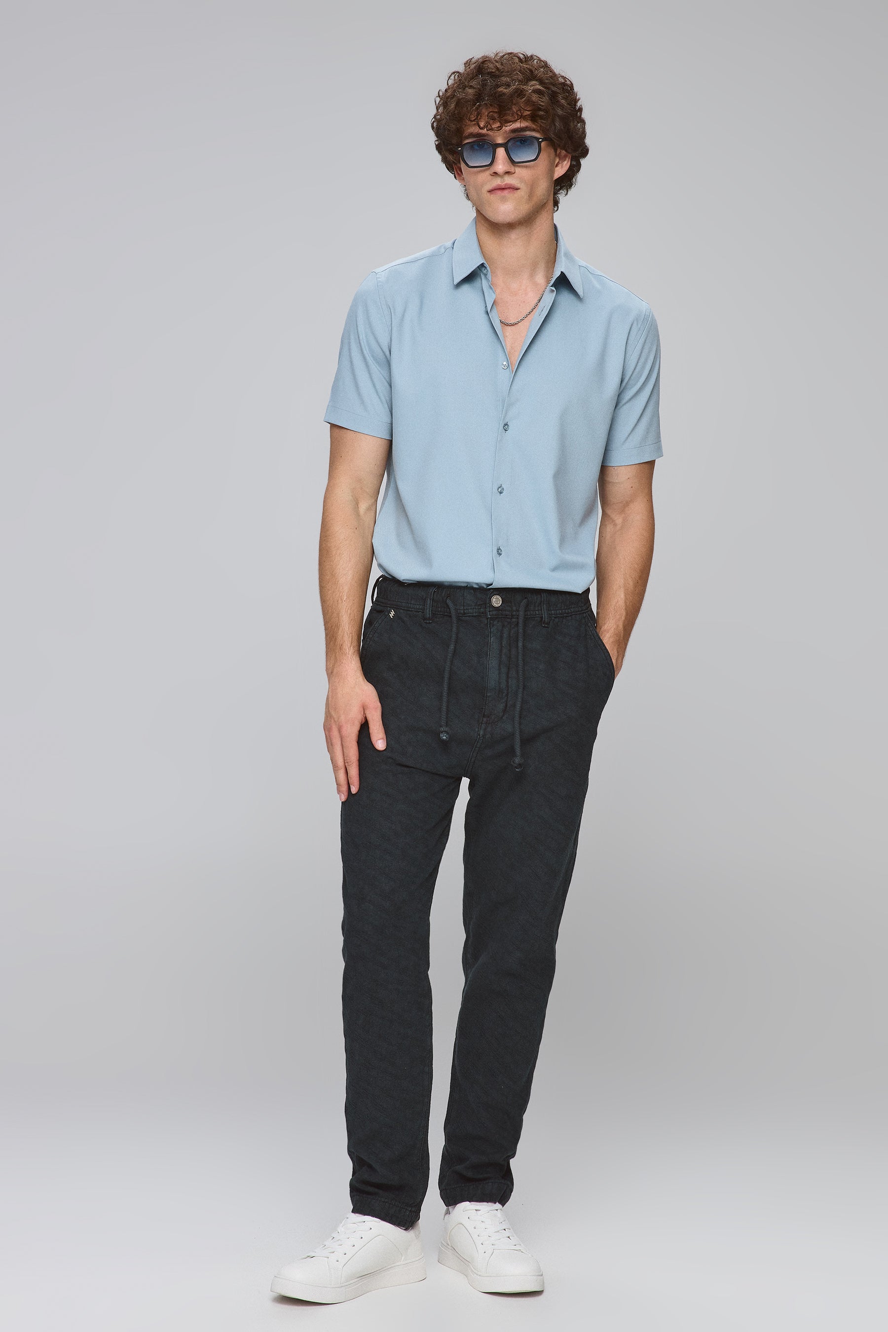 ג'ינס קראש ג'וגר