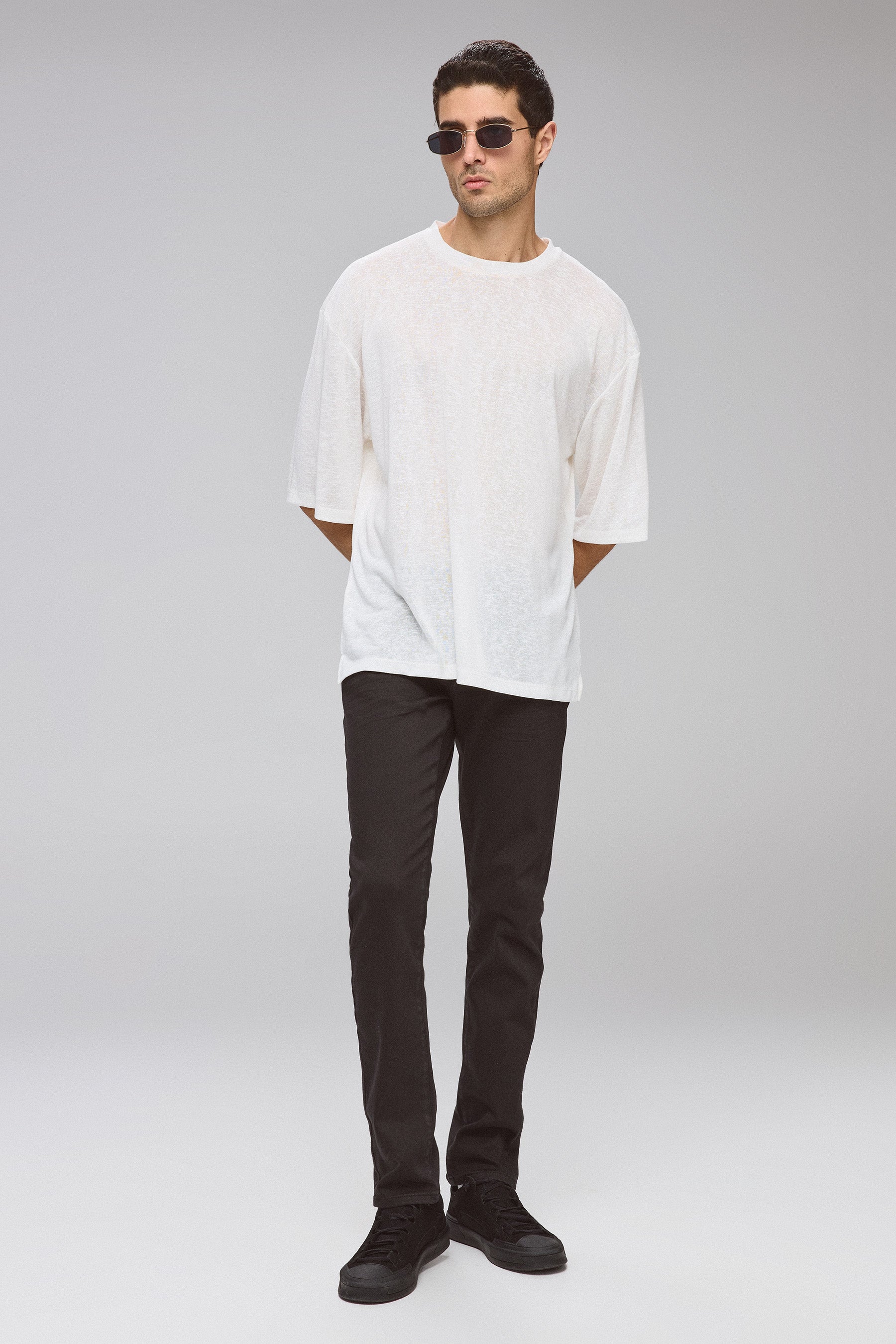 ג'ינס מאדוק קולור