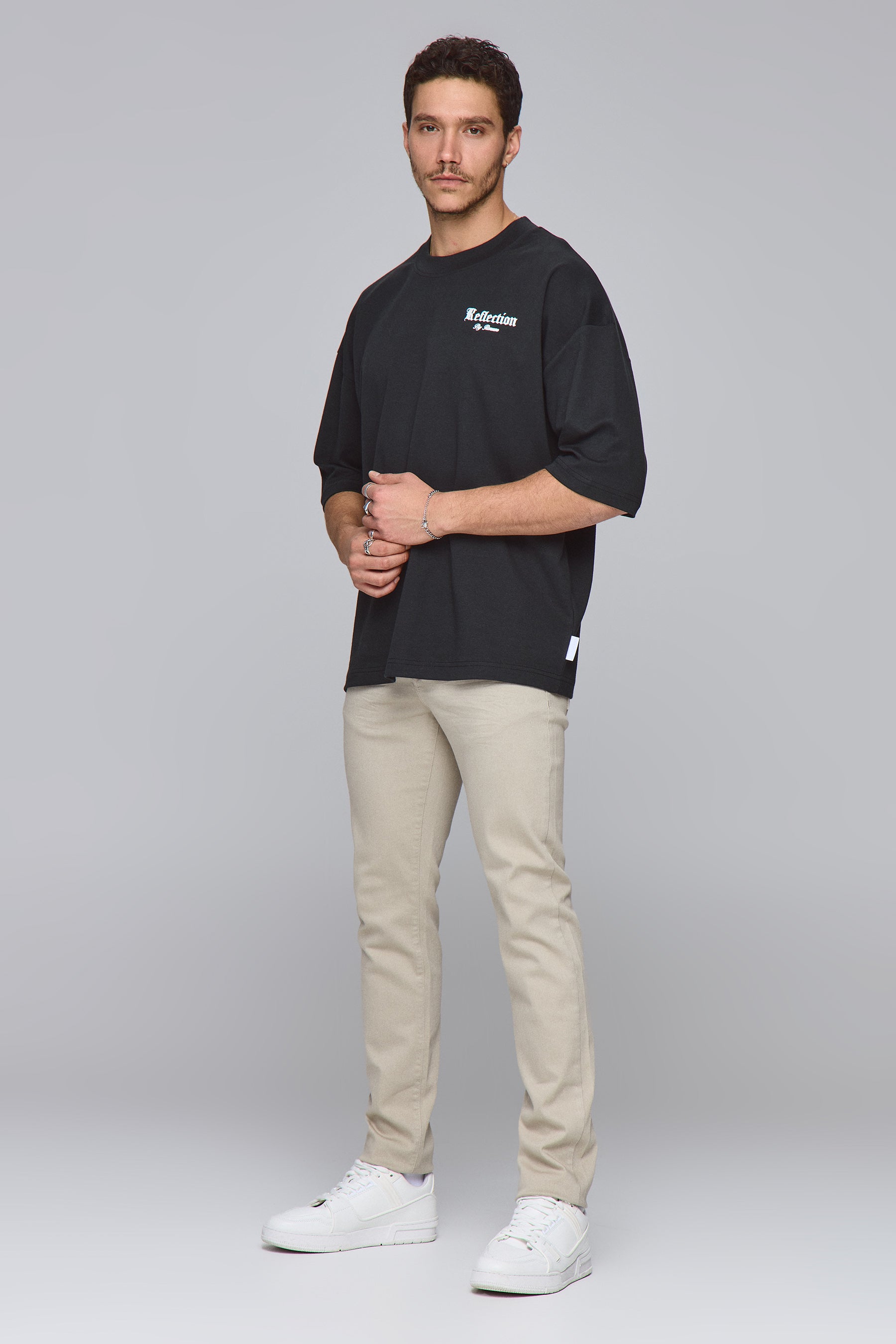 ג'ינס מאדוק קולור