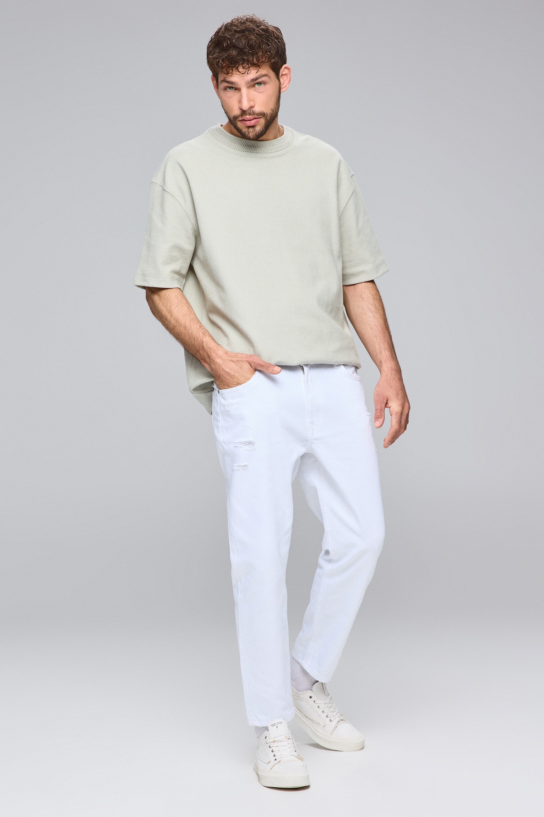 ג'ינס גורי קולור