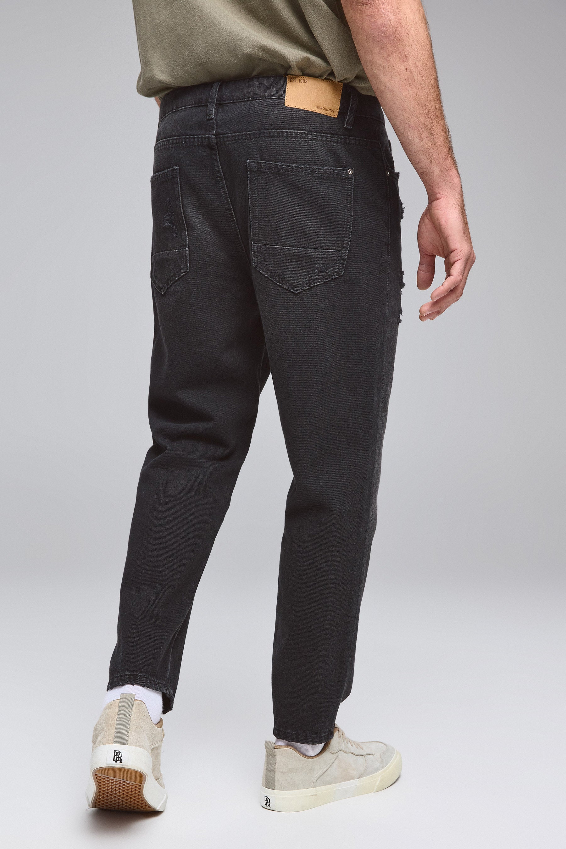 ג'ינס גורי קולור