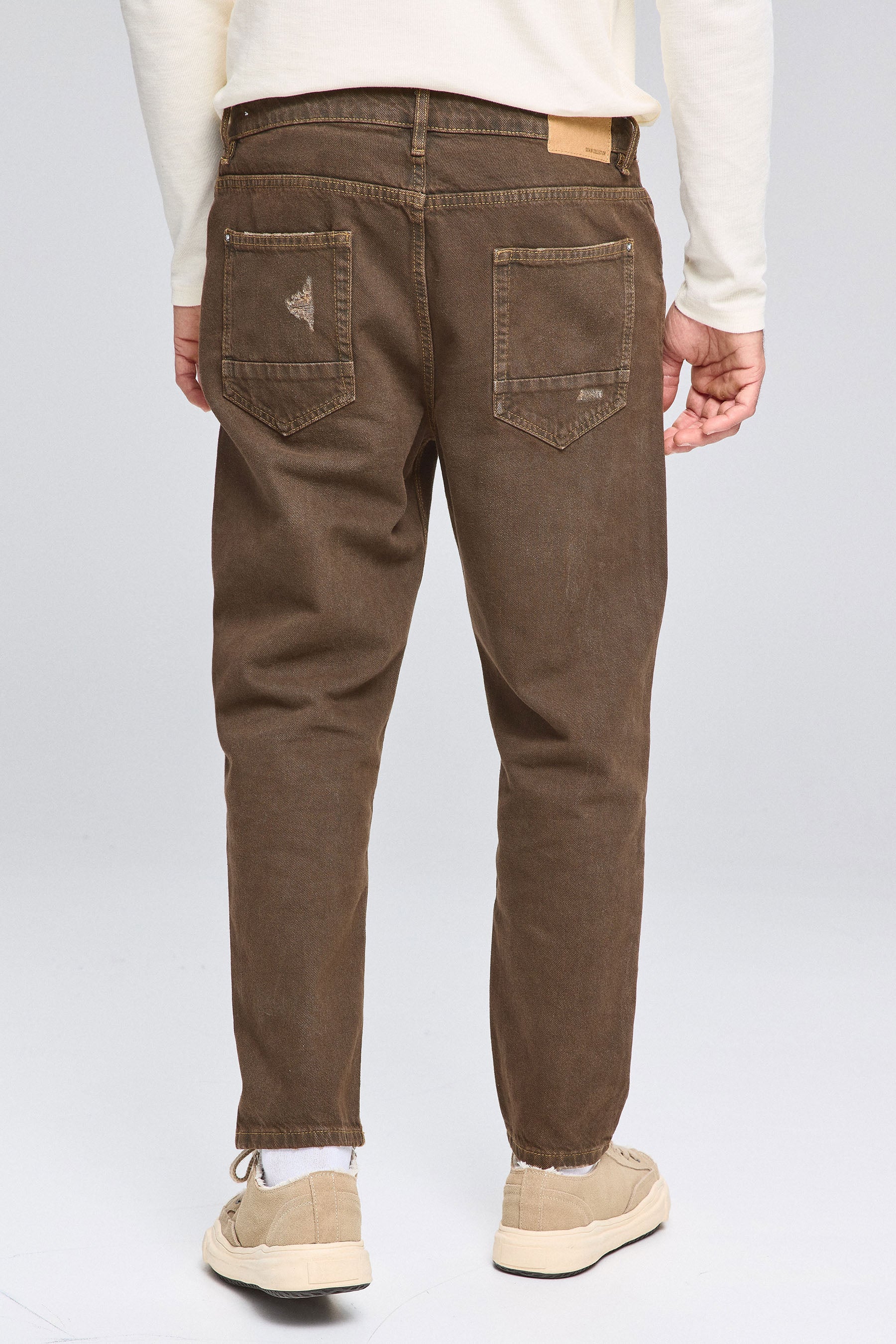 ג'ינס גורי קולור