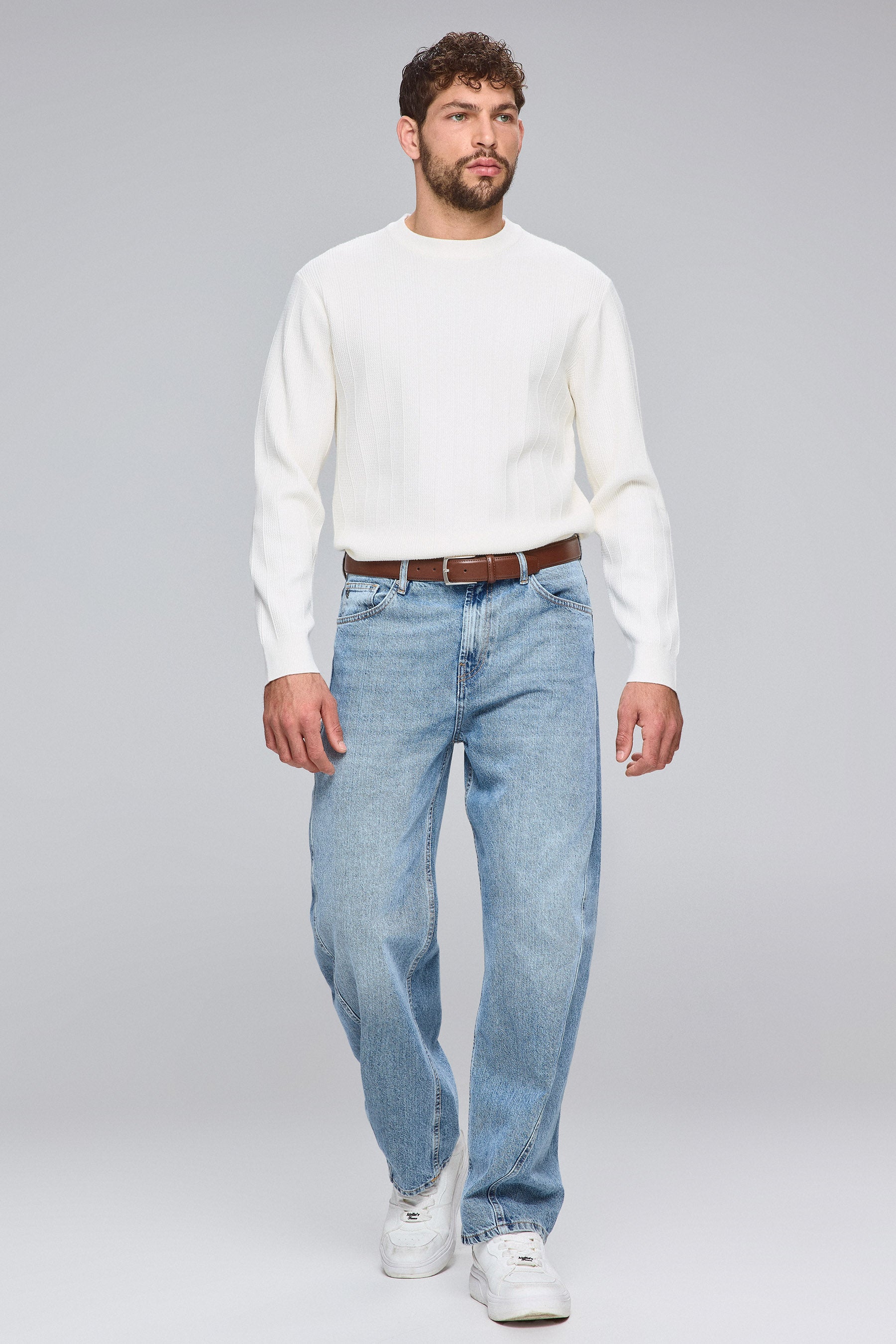 ג'ינס ווייד לג