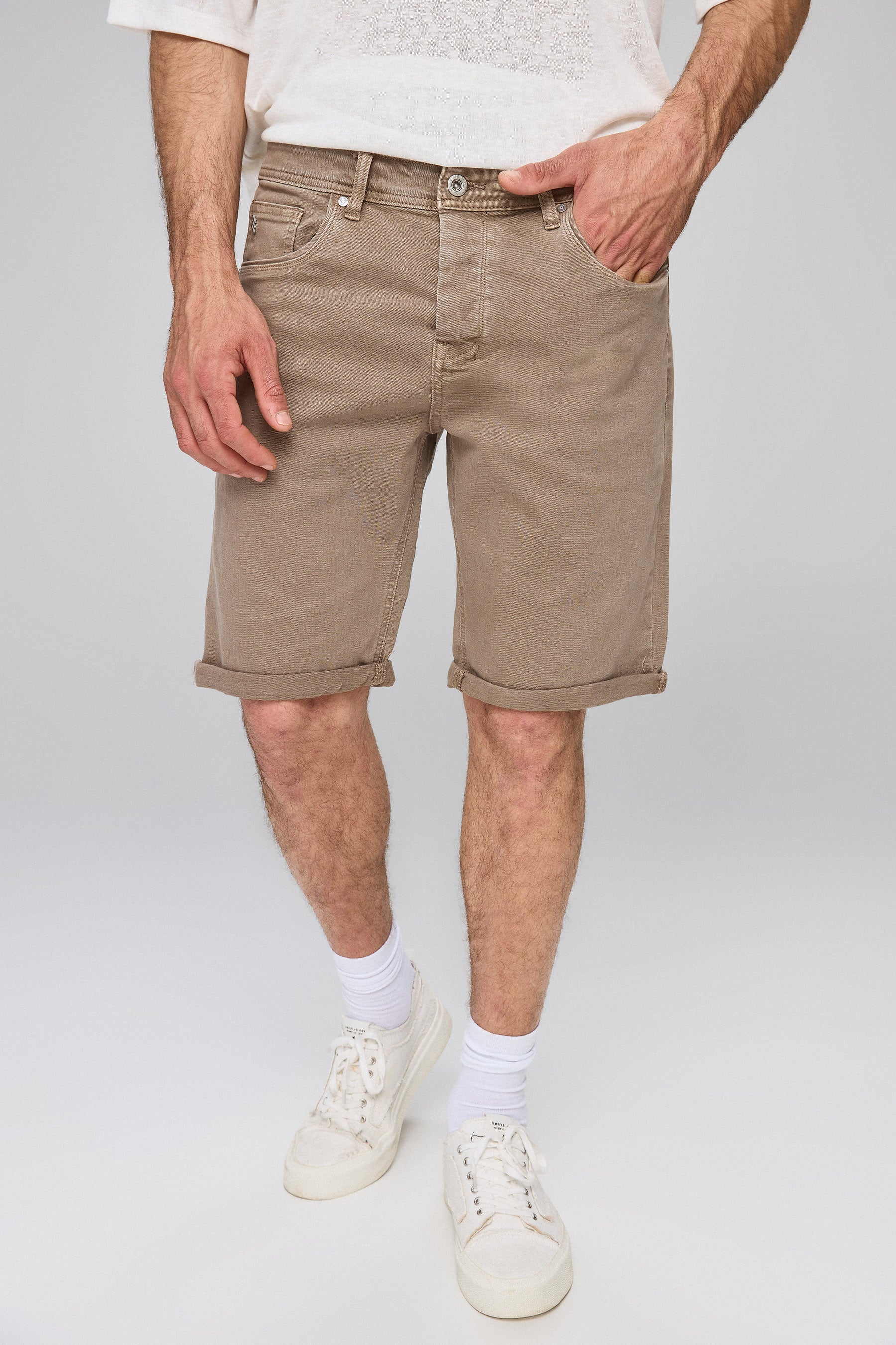 ברמודה ג'ינס מאדוק קולור