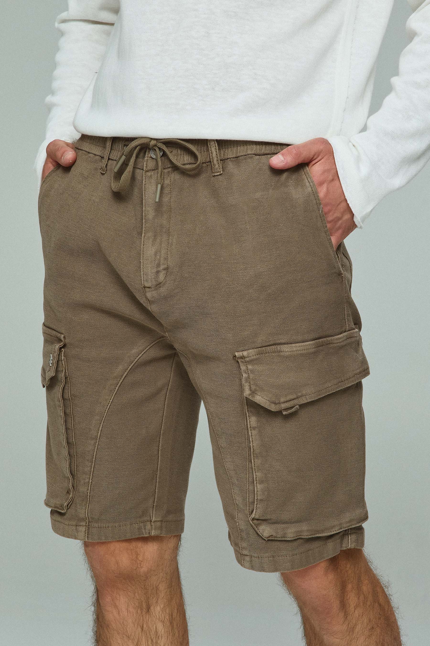 ברמודה ג'ינס איזי