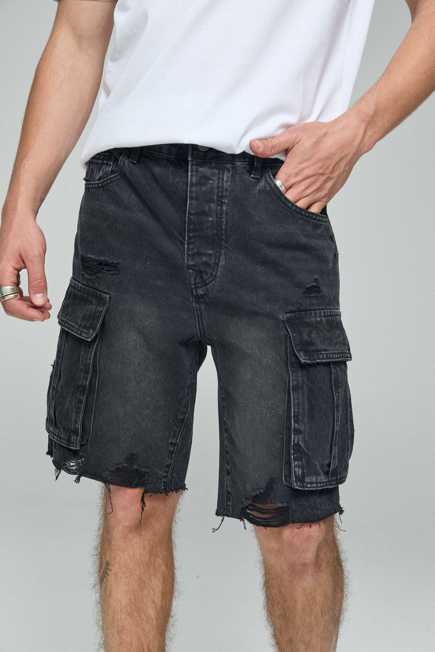 ברמודה ג'ינס קרגו אייס