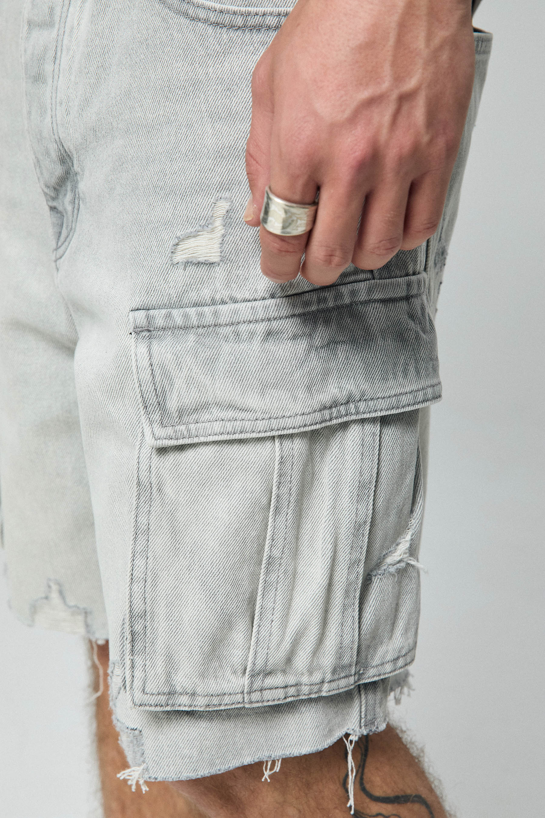 ברמודה ג'ינס קרגו אייס