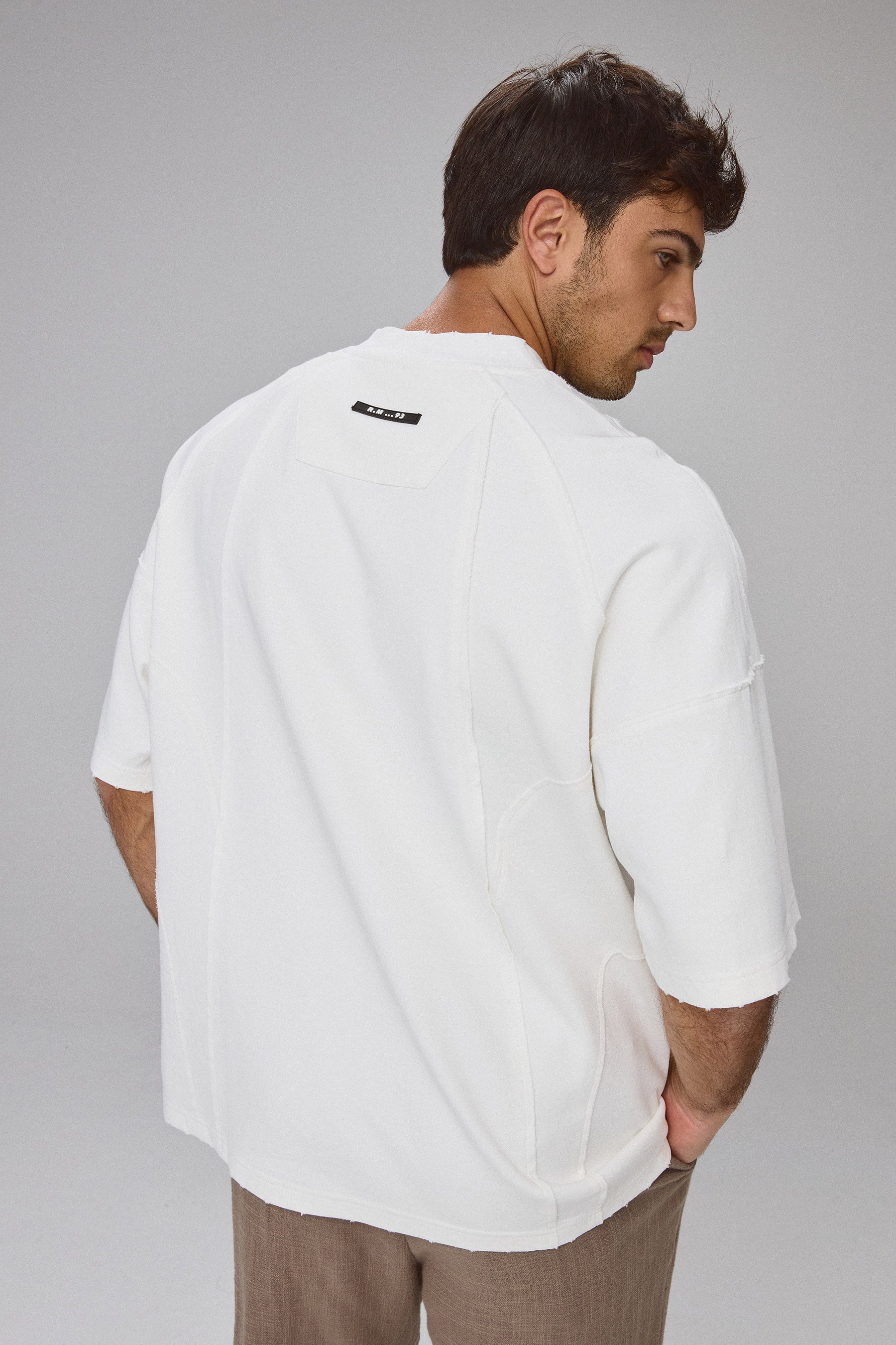 טי קאט אאוט