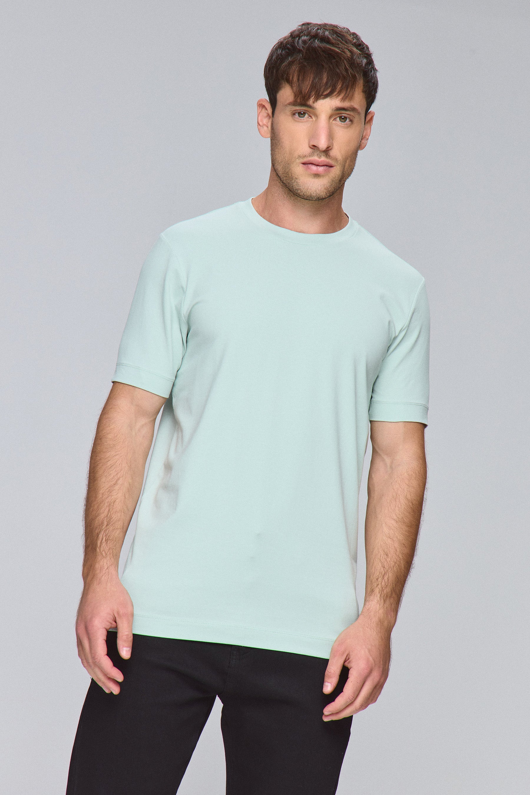 טי ניקי בייסיק לייקרה