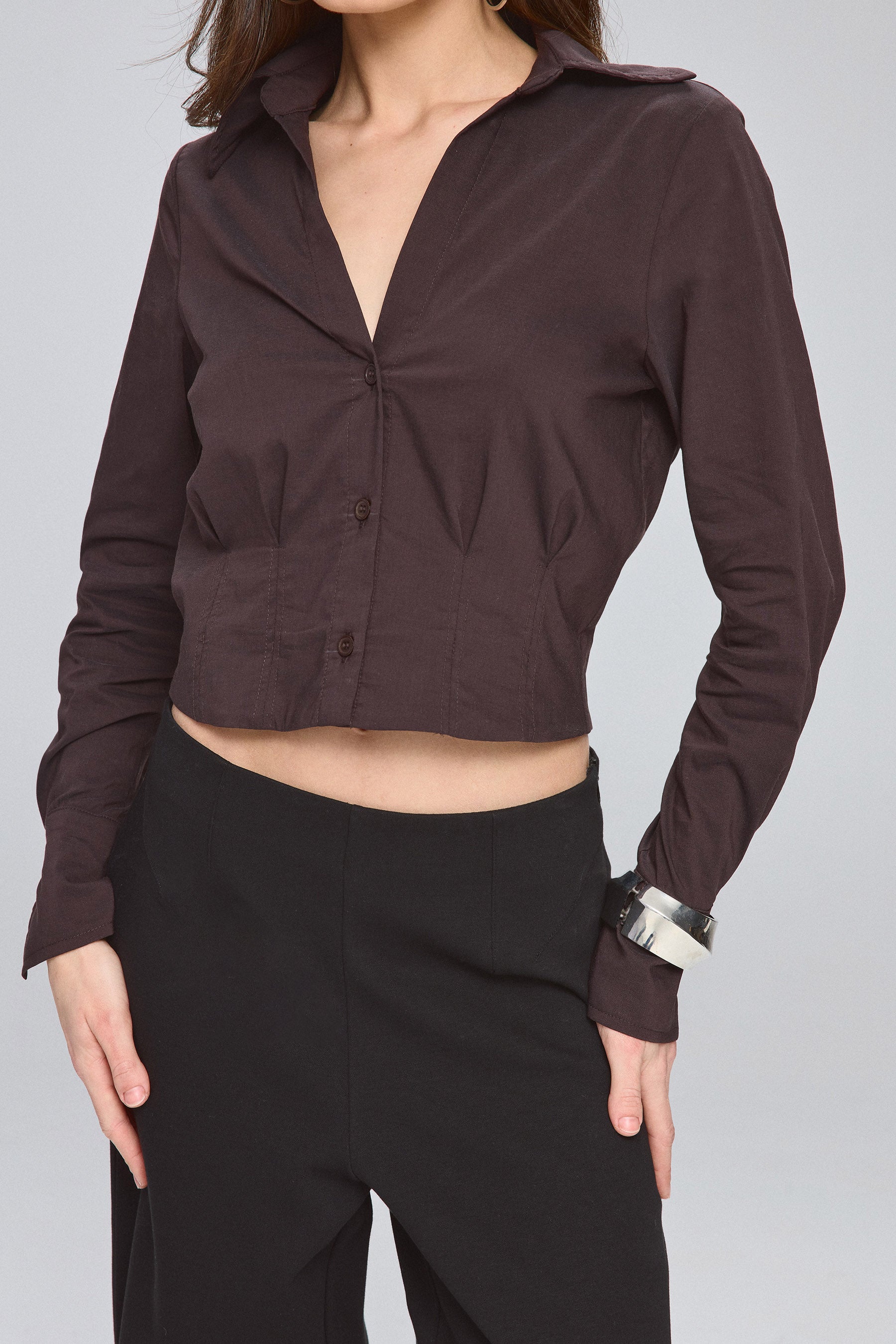 חולצת נעומי מכופתרת בלון