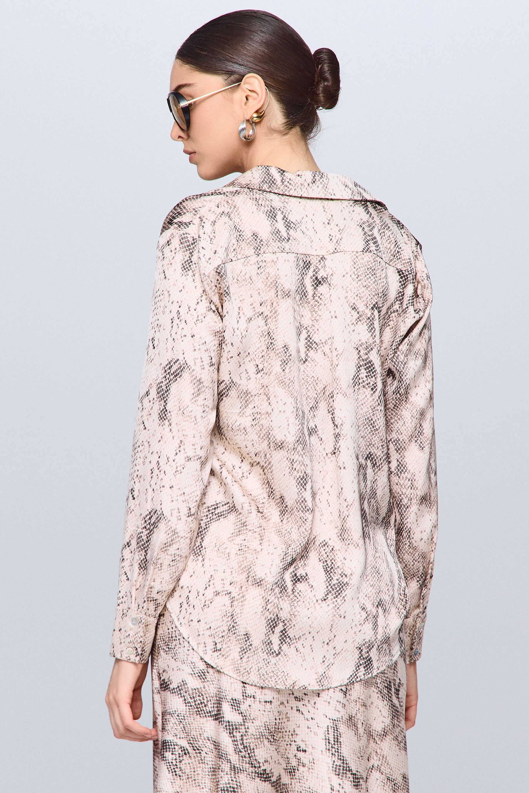 חולצה סימון מנוחש