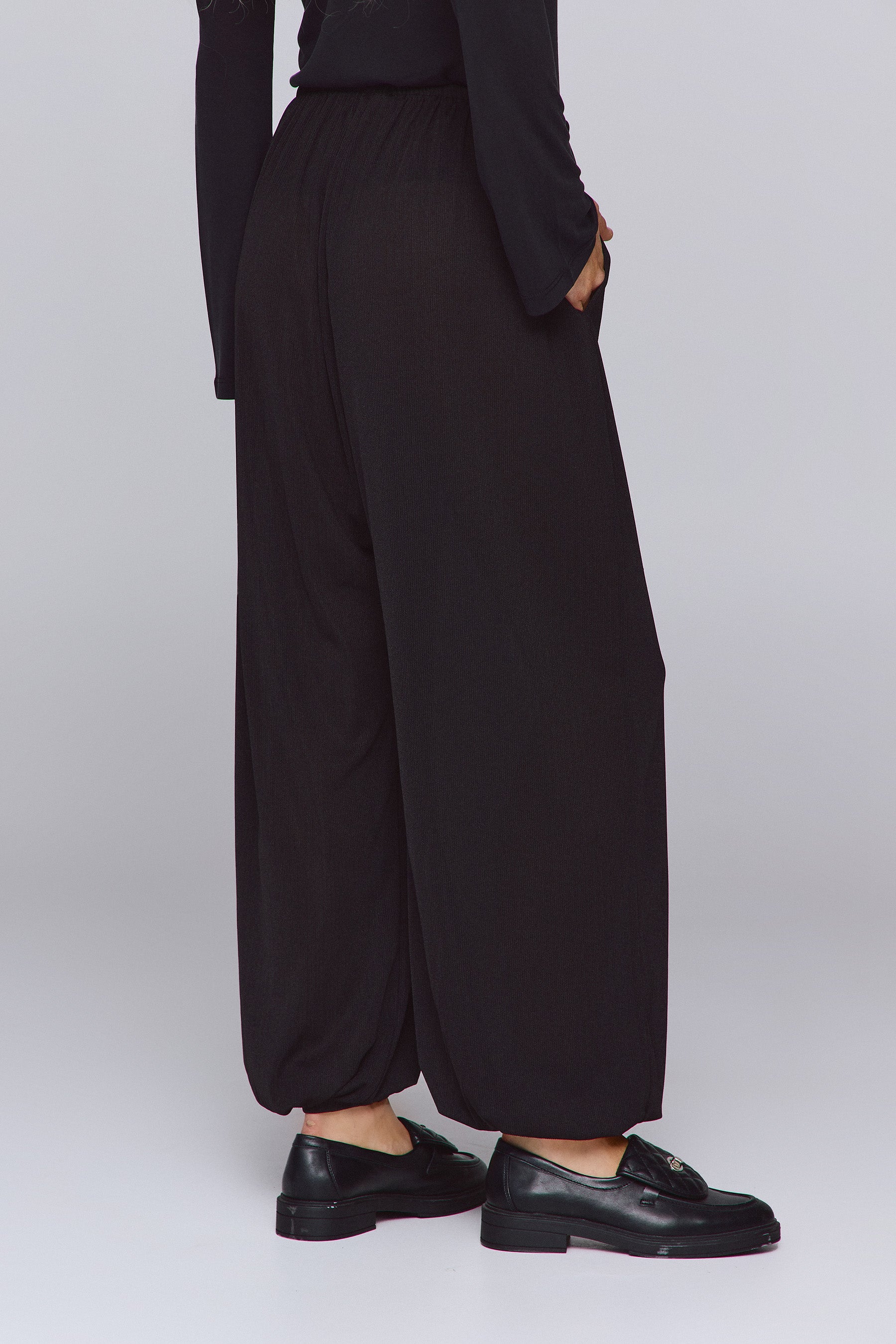 מכנסי הרמון