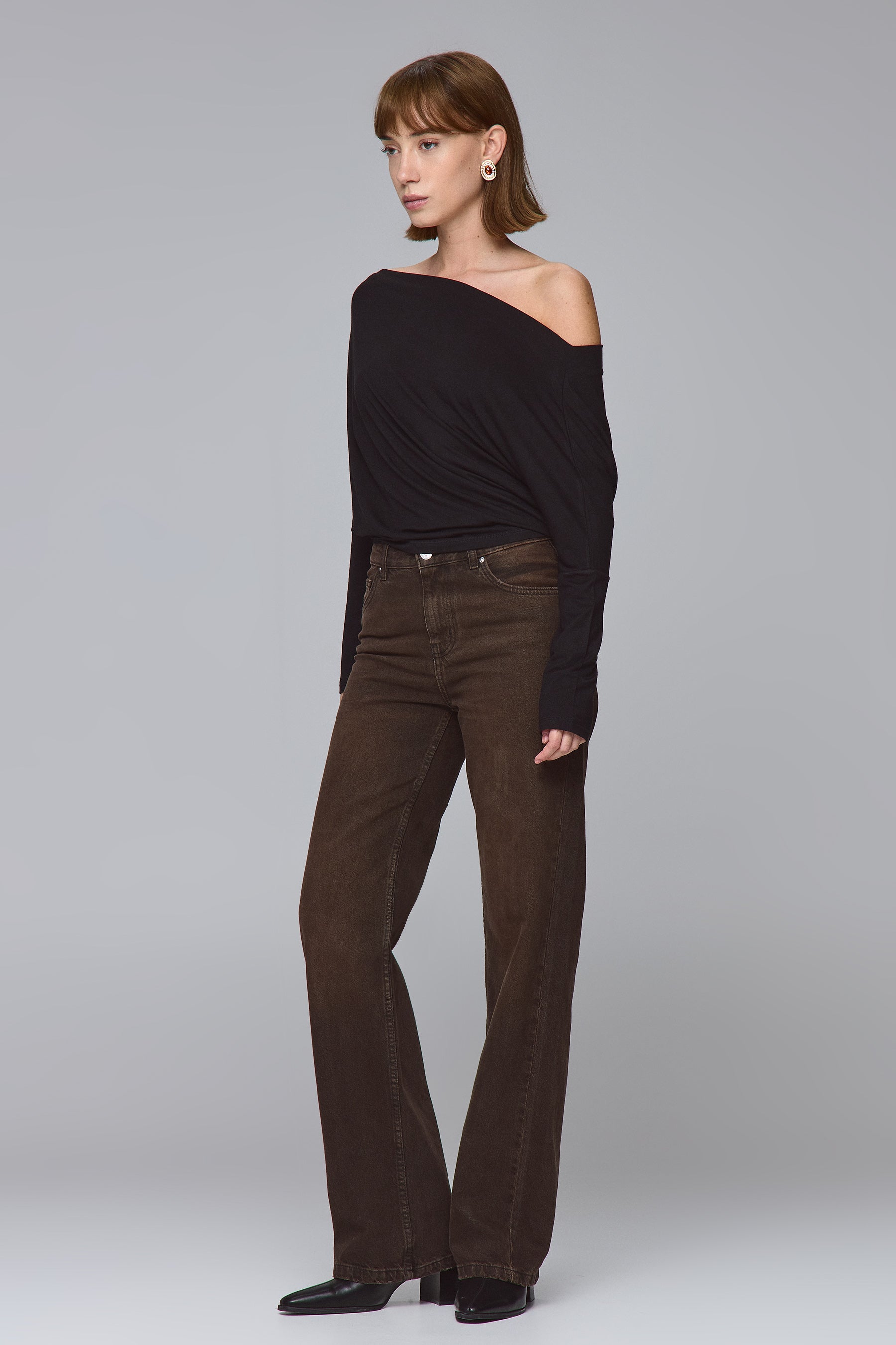 חולצת עטלף ארוכה