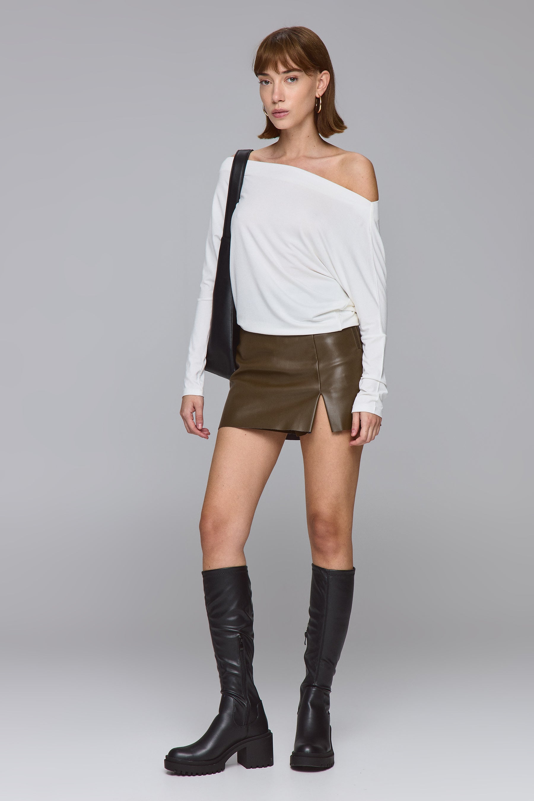 חולצת עטלף ארוכה