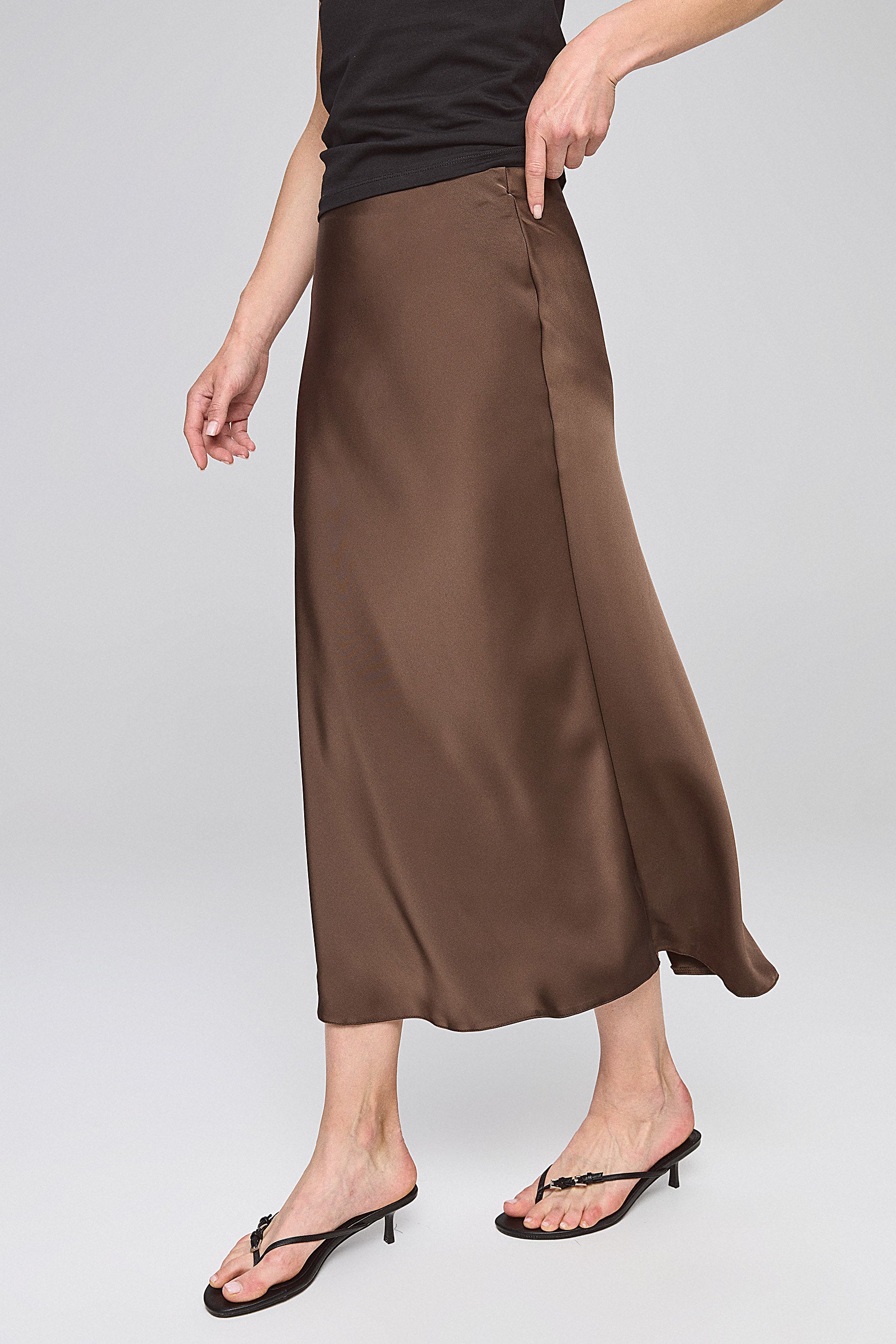 חצאית מקסי עם גומי