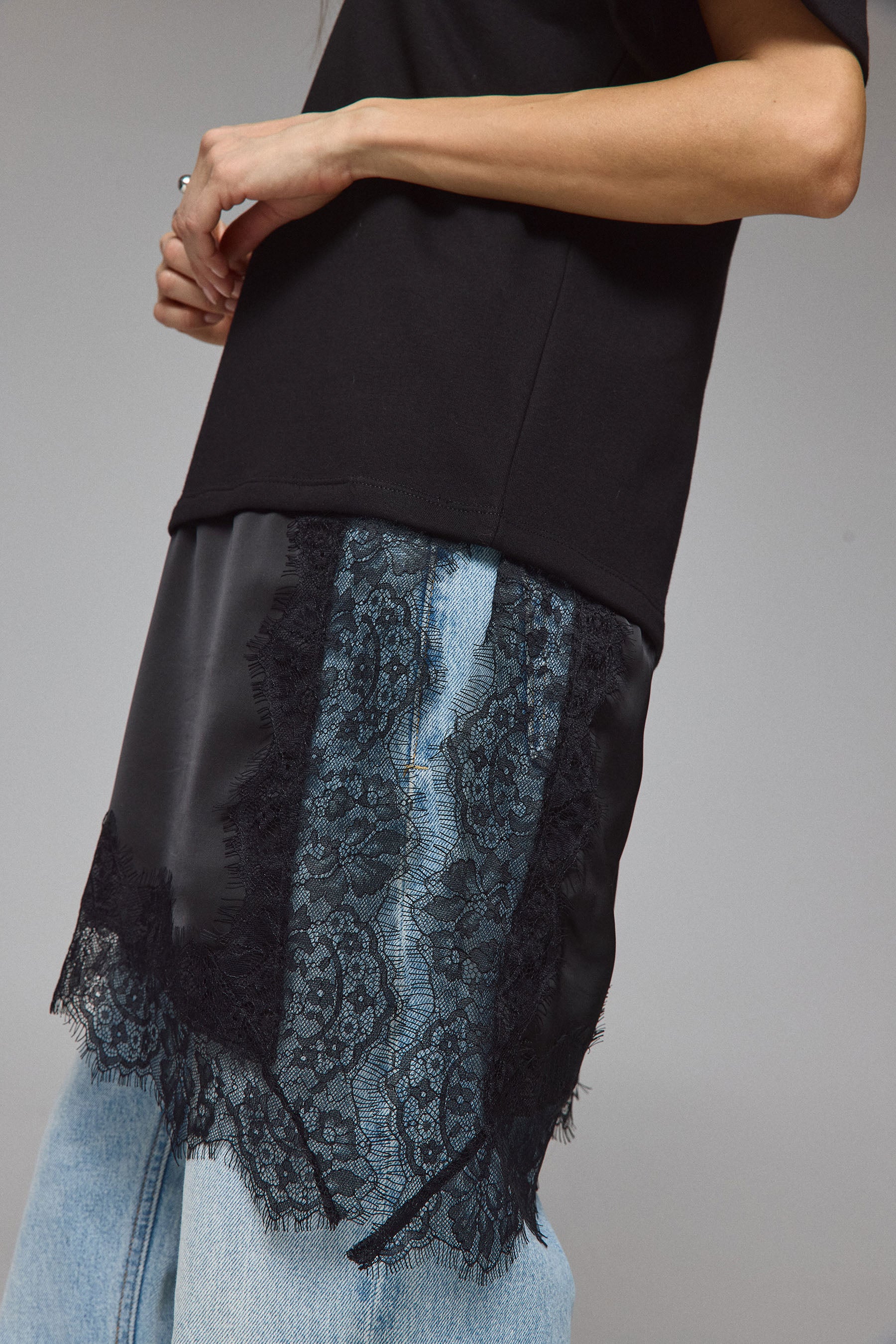 אוברסייז א-סימטרית קצרה