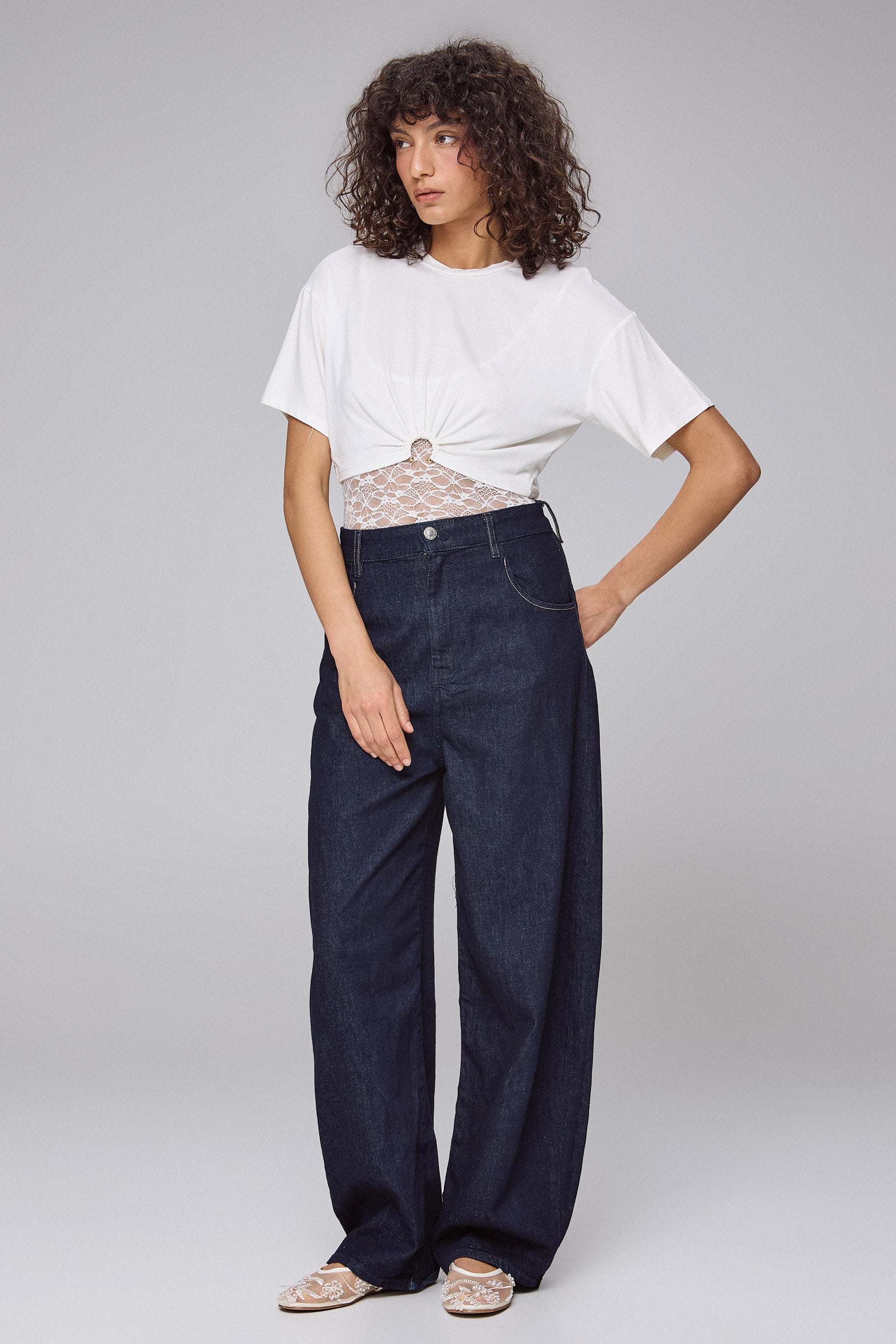 חולצת חישוק עם בגד גוף