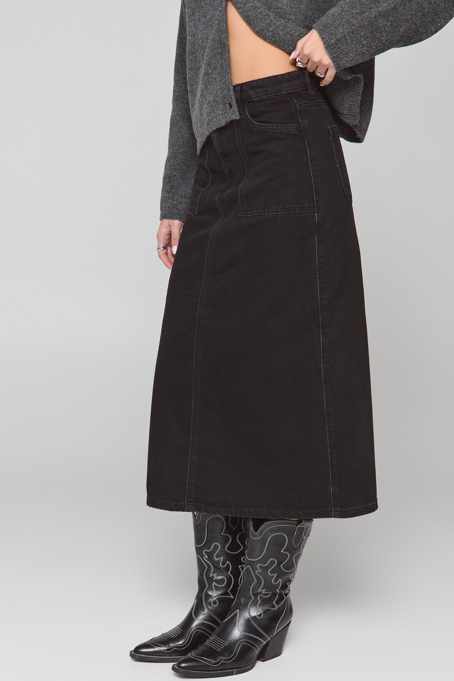 חצאית כיסי פטצ'