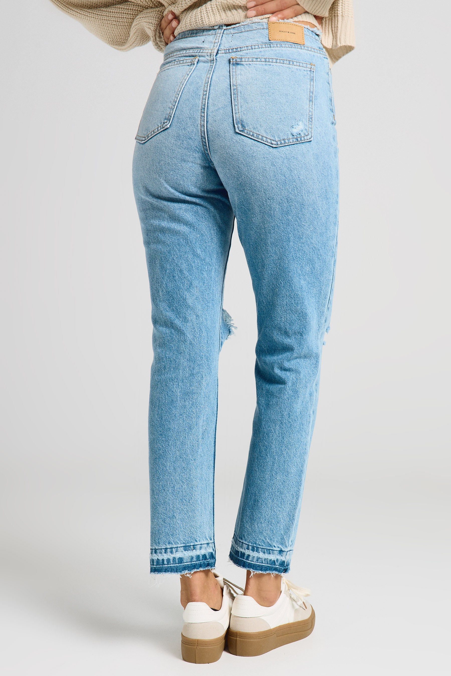 ג'ינס קרעים חגורה פרומה