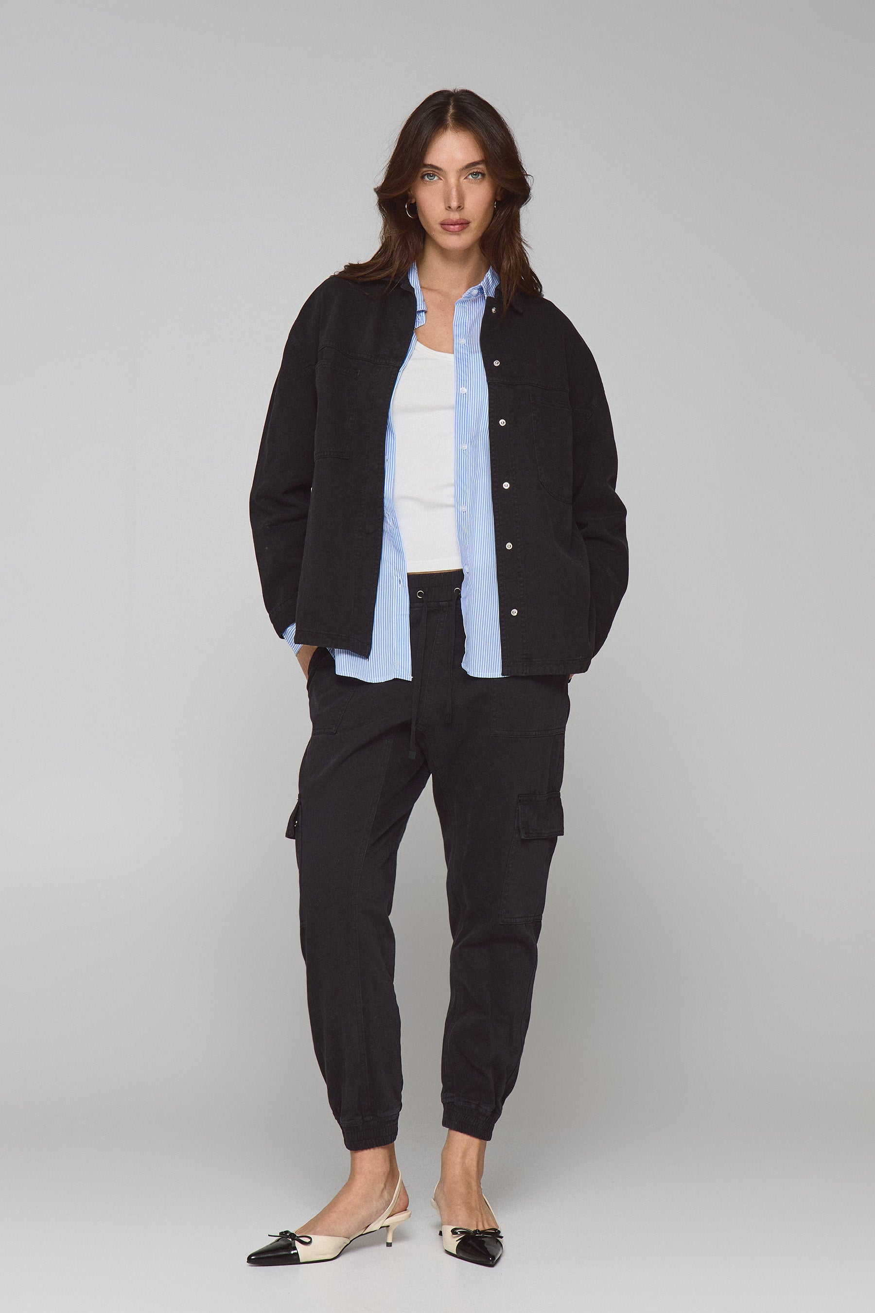 דגמח דריל נלי