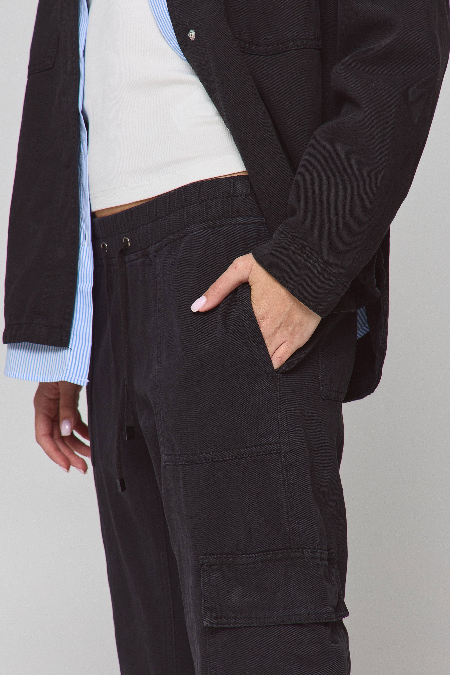 דגמח דריל נלי