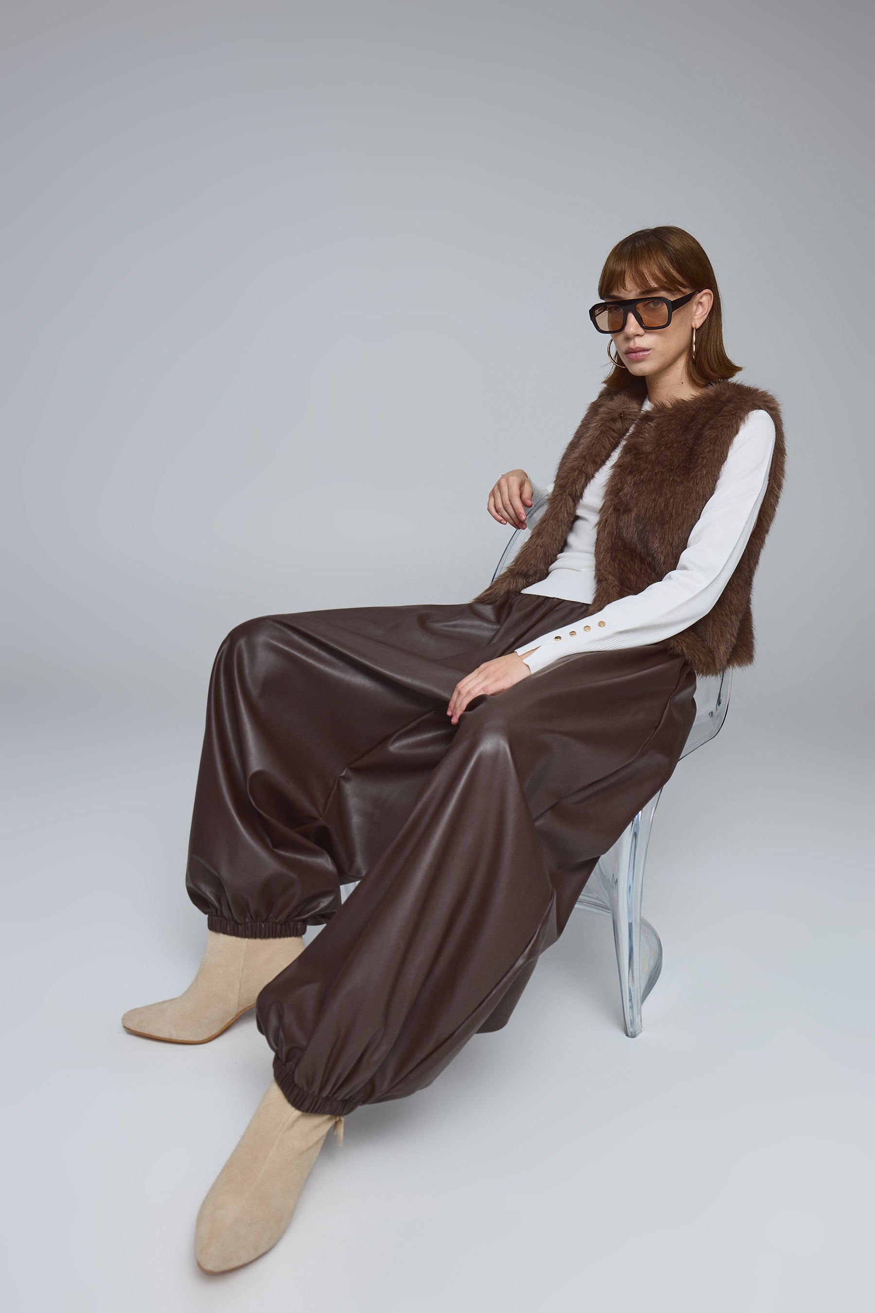 ווסט דמוי פרווה קייט