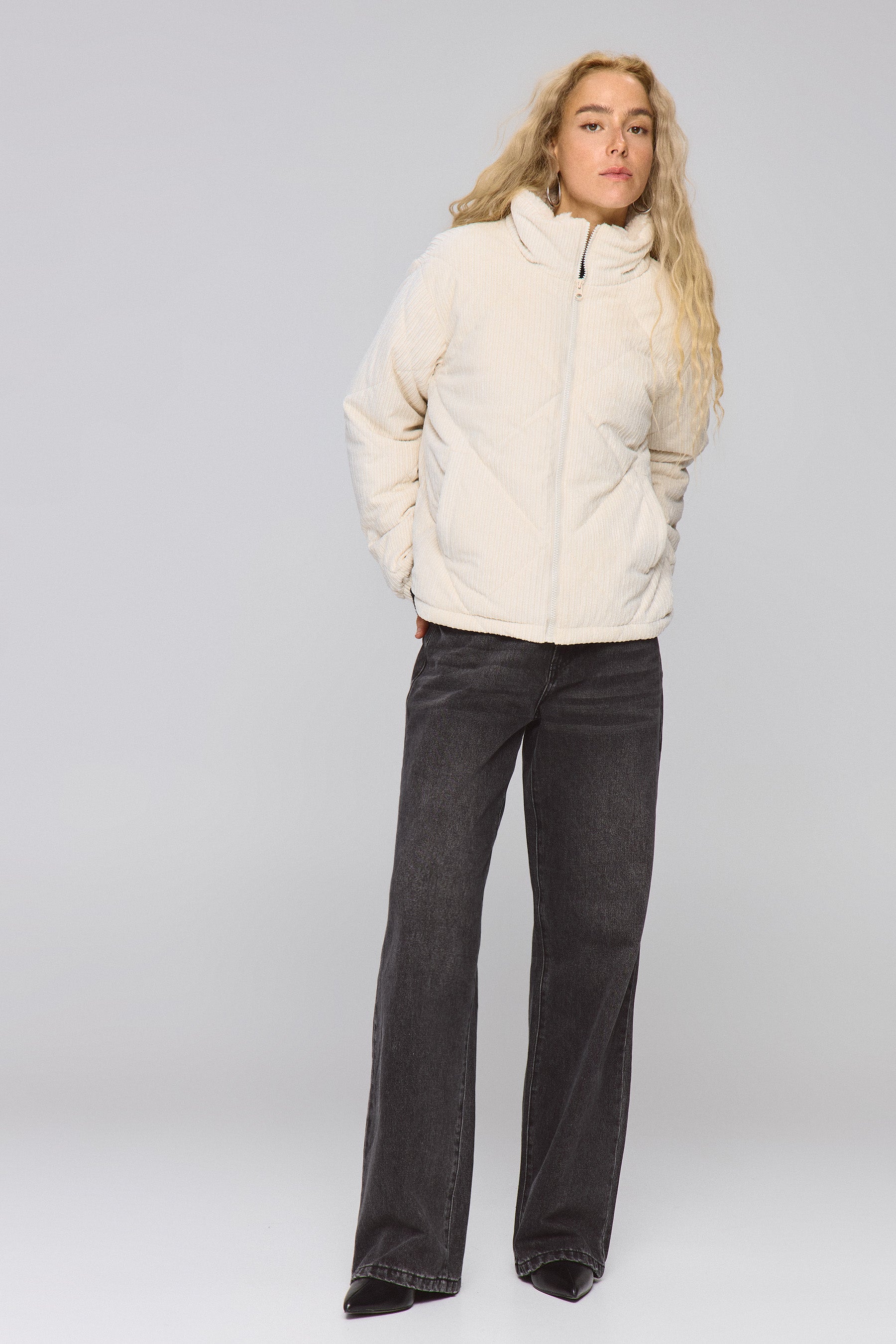 מעיל קורדרוי קווילט