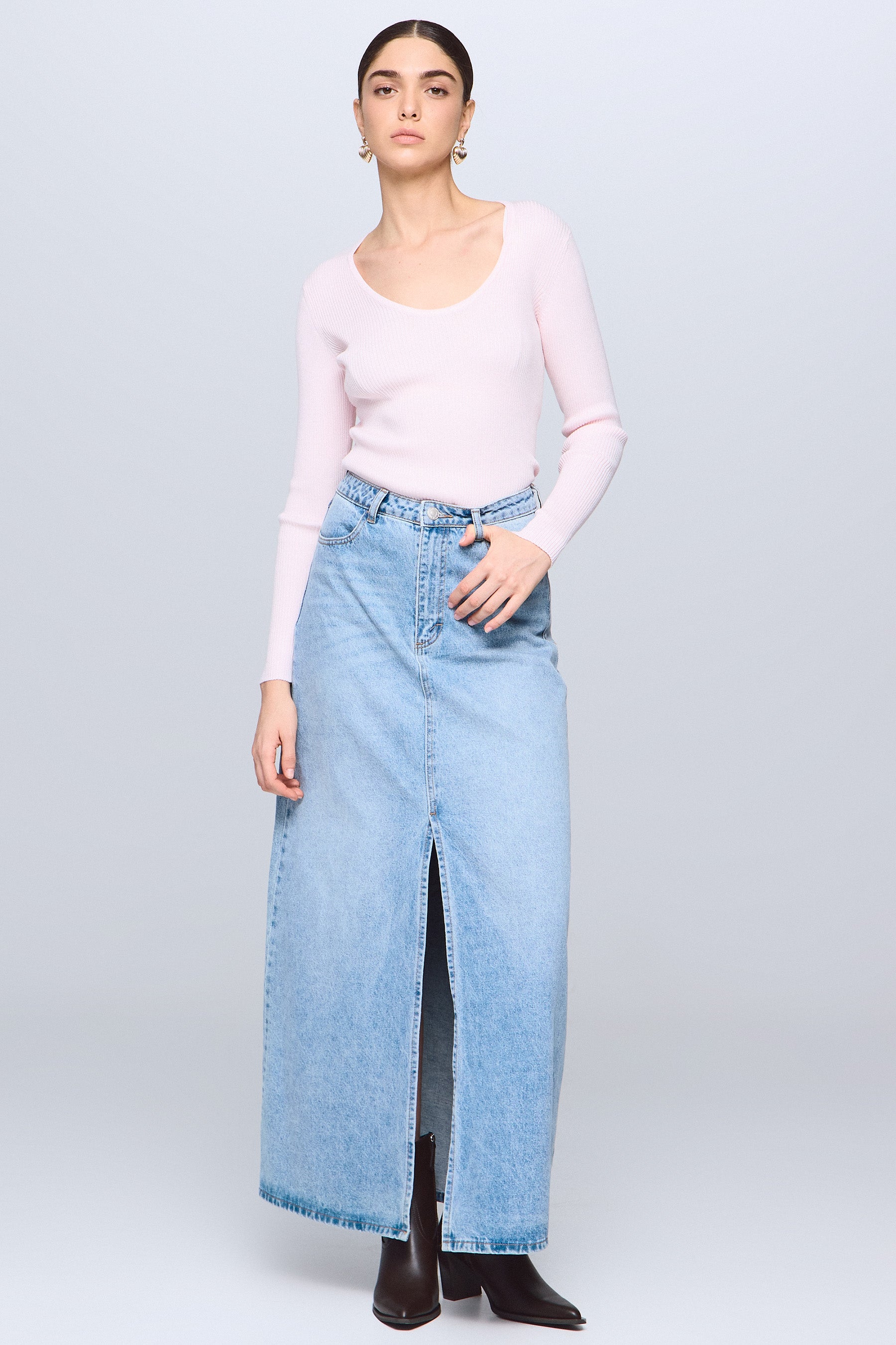 חצאית ג'ינס משופשפת