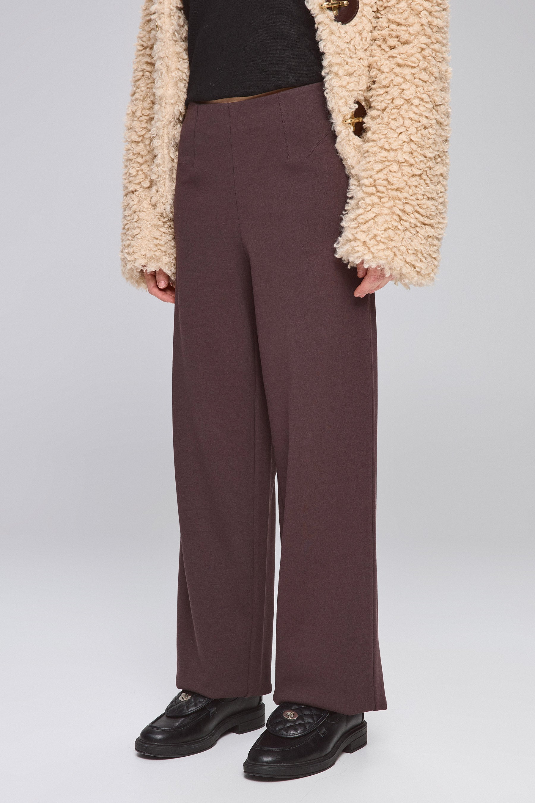 טייץ מחויט ג'רסי