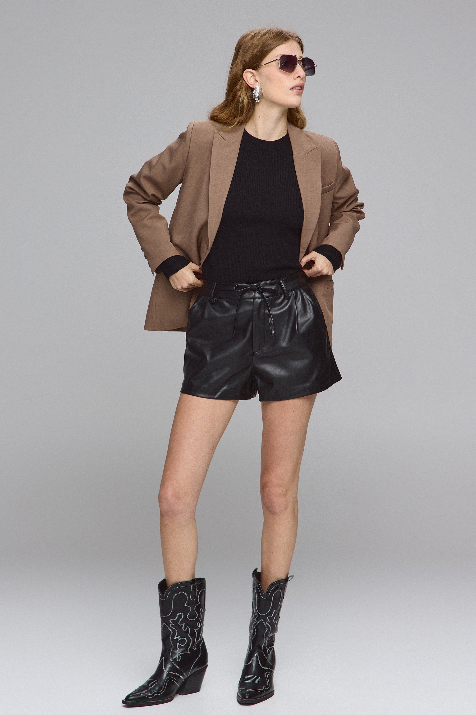 שורט פיו שרוך