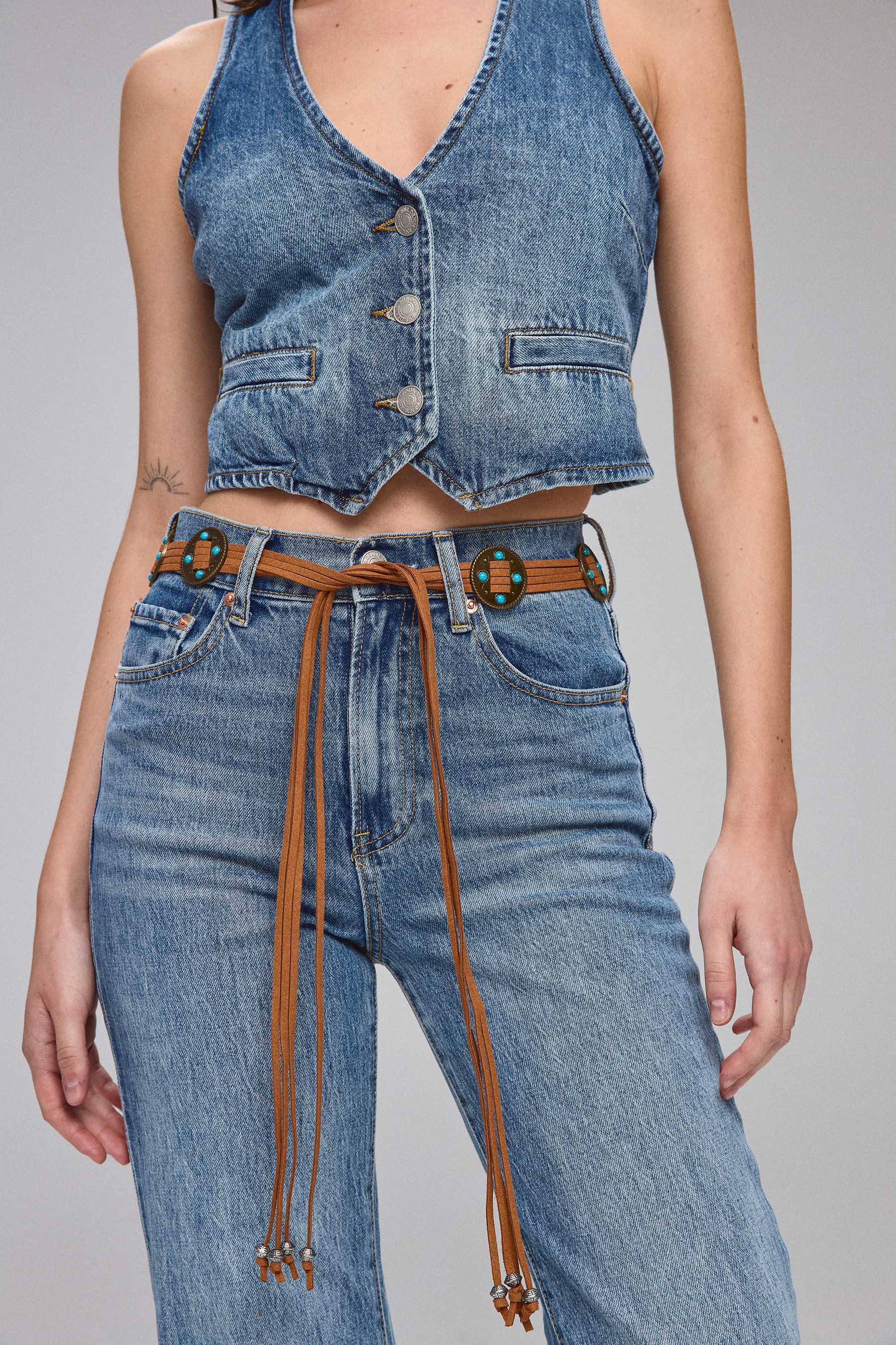 ג'ינס בוטקאט