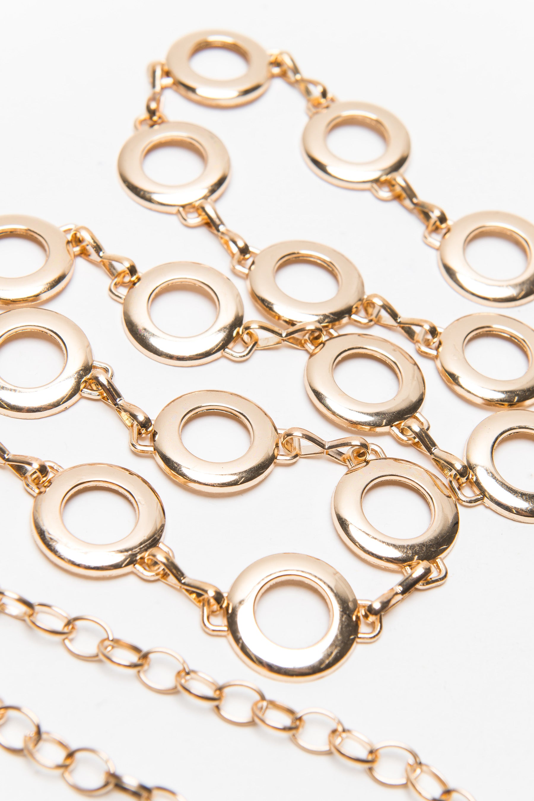 חגורת שרשרת מטאלית קלרה