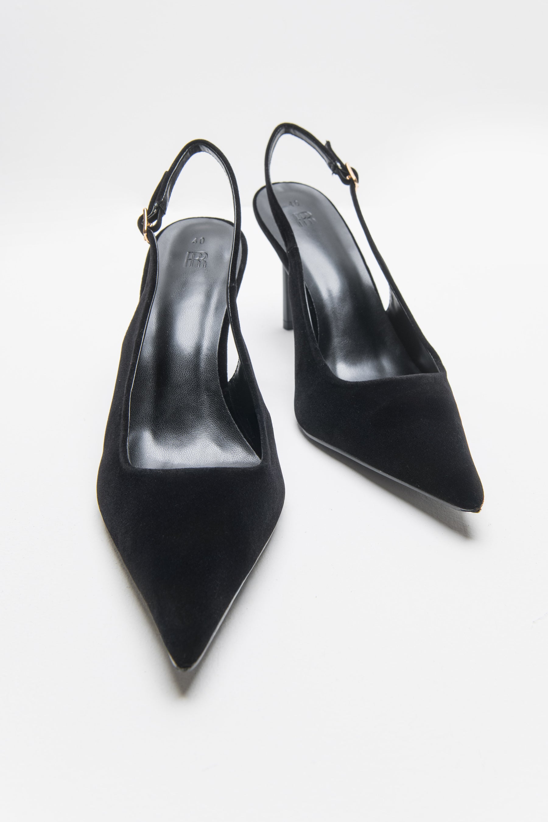 נעל עקב דיאן