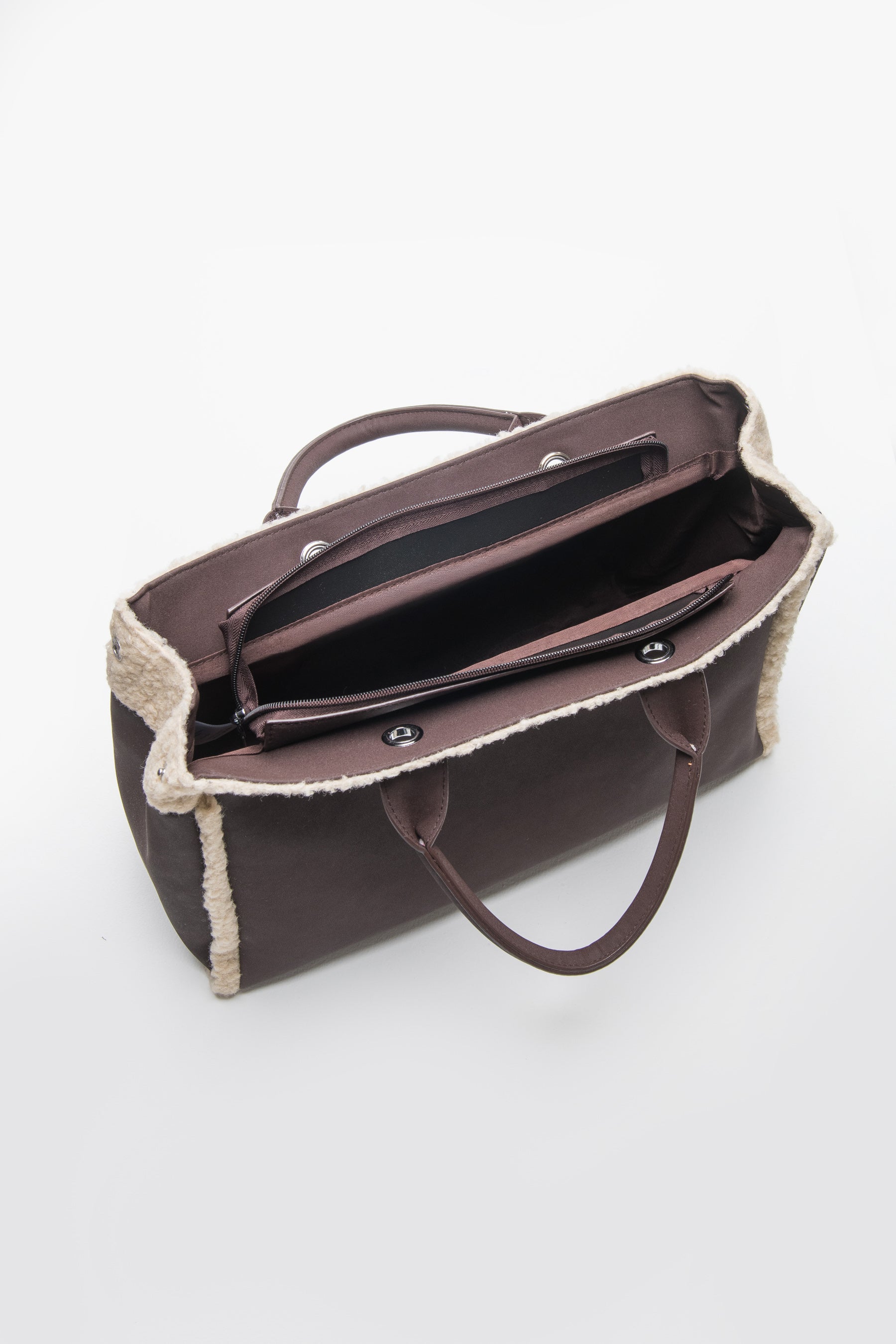 תיק נשיאה דמוי זמש וינטר