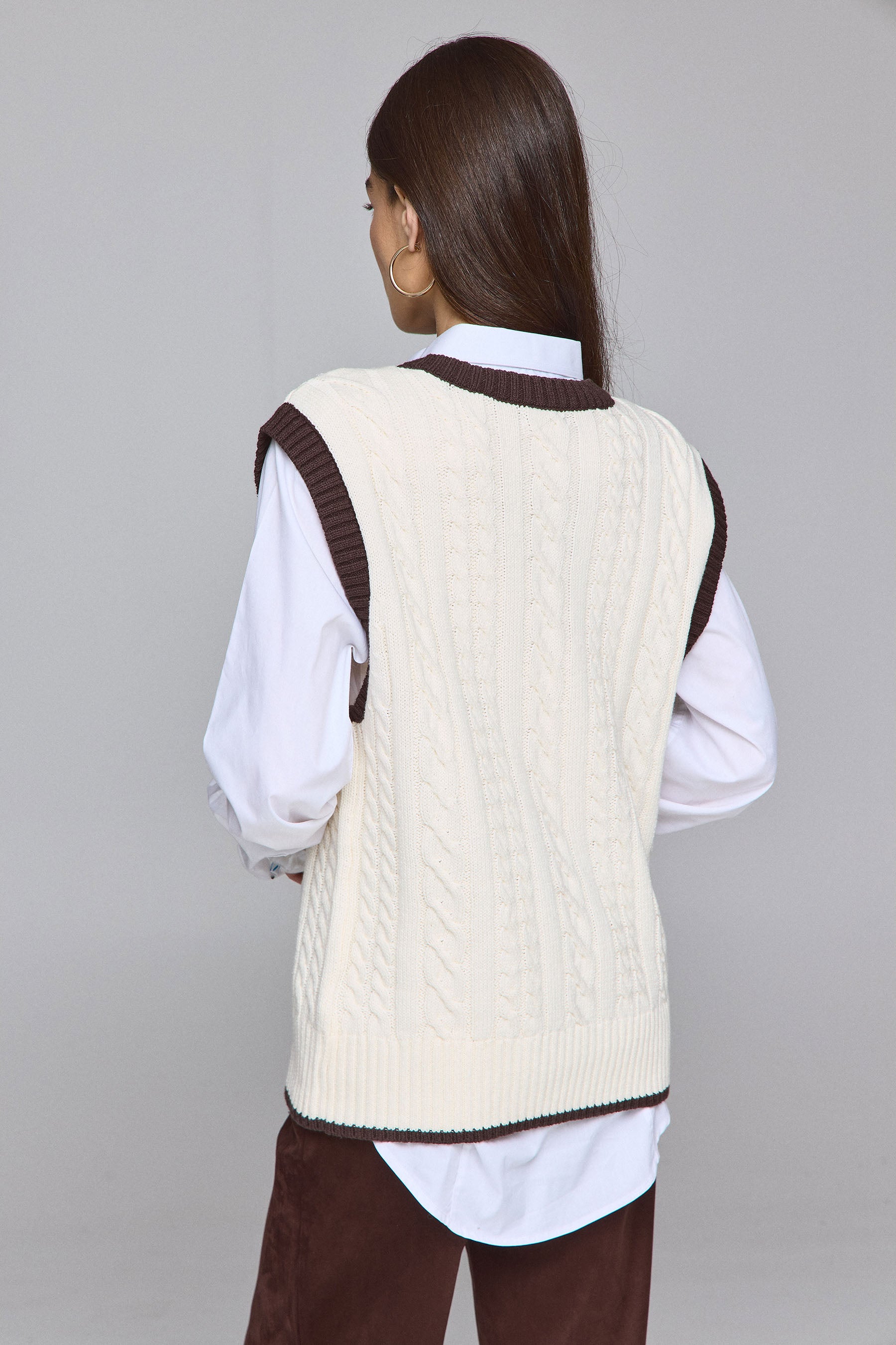 סריג אפודה קונטור