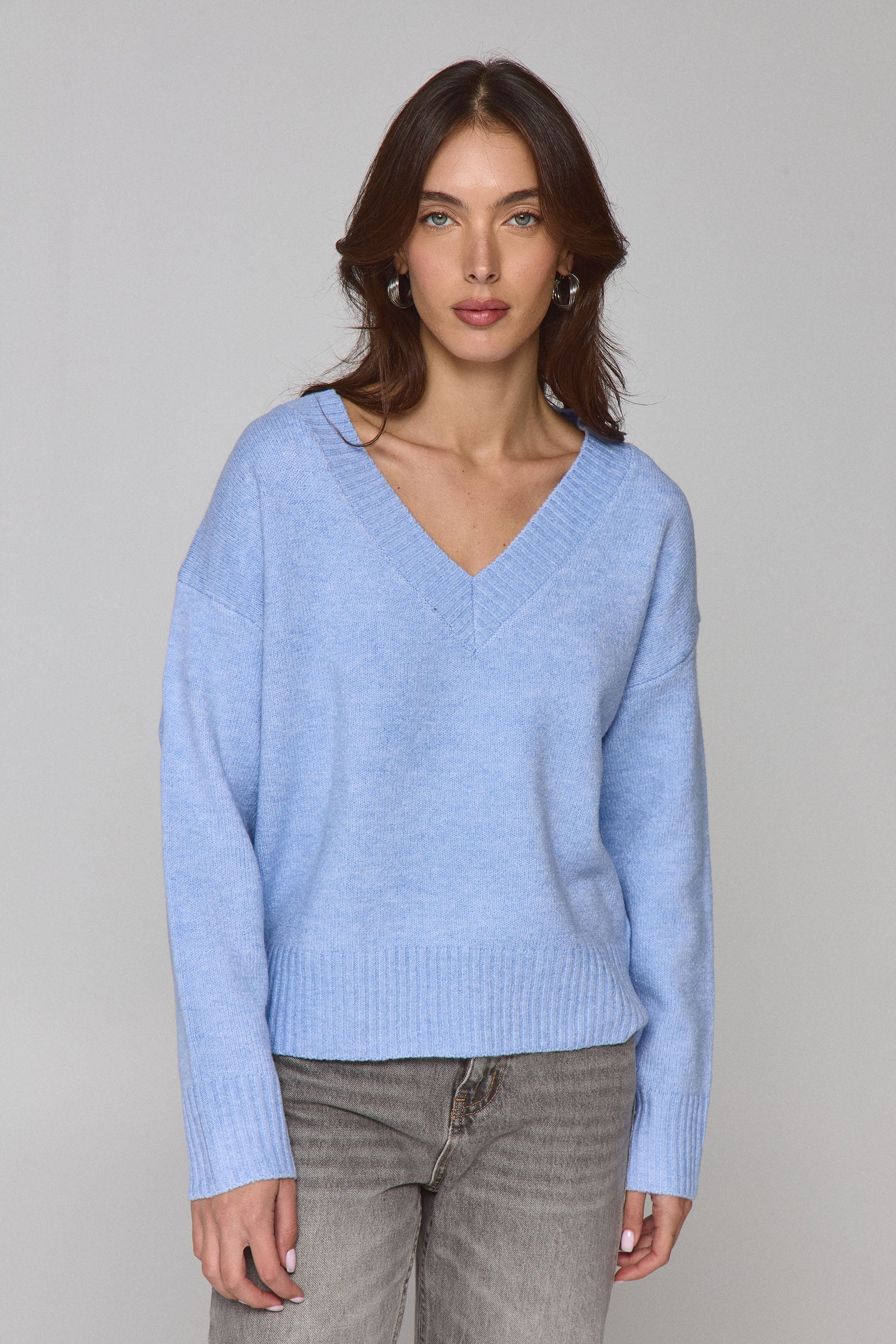 סריג עבה וי