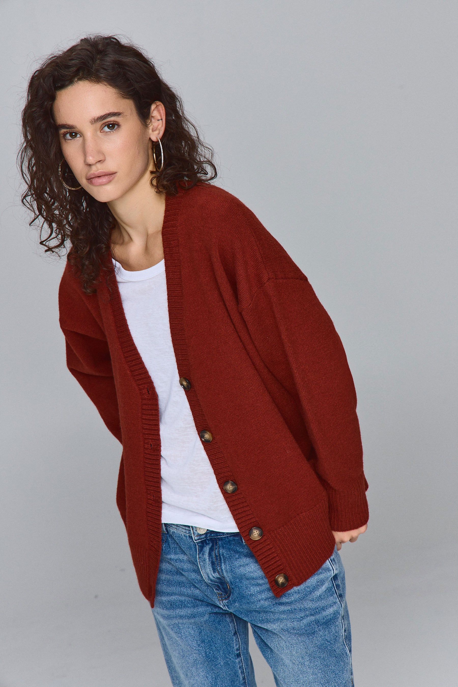 קרדיגן אוברסייז בייס