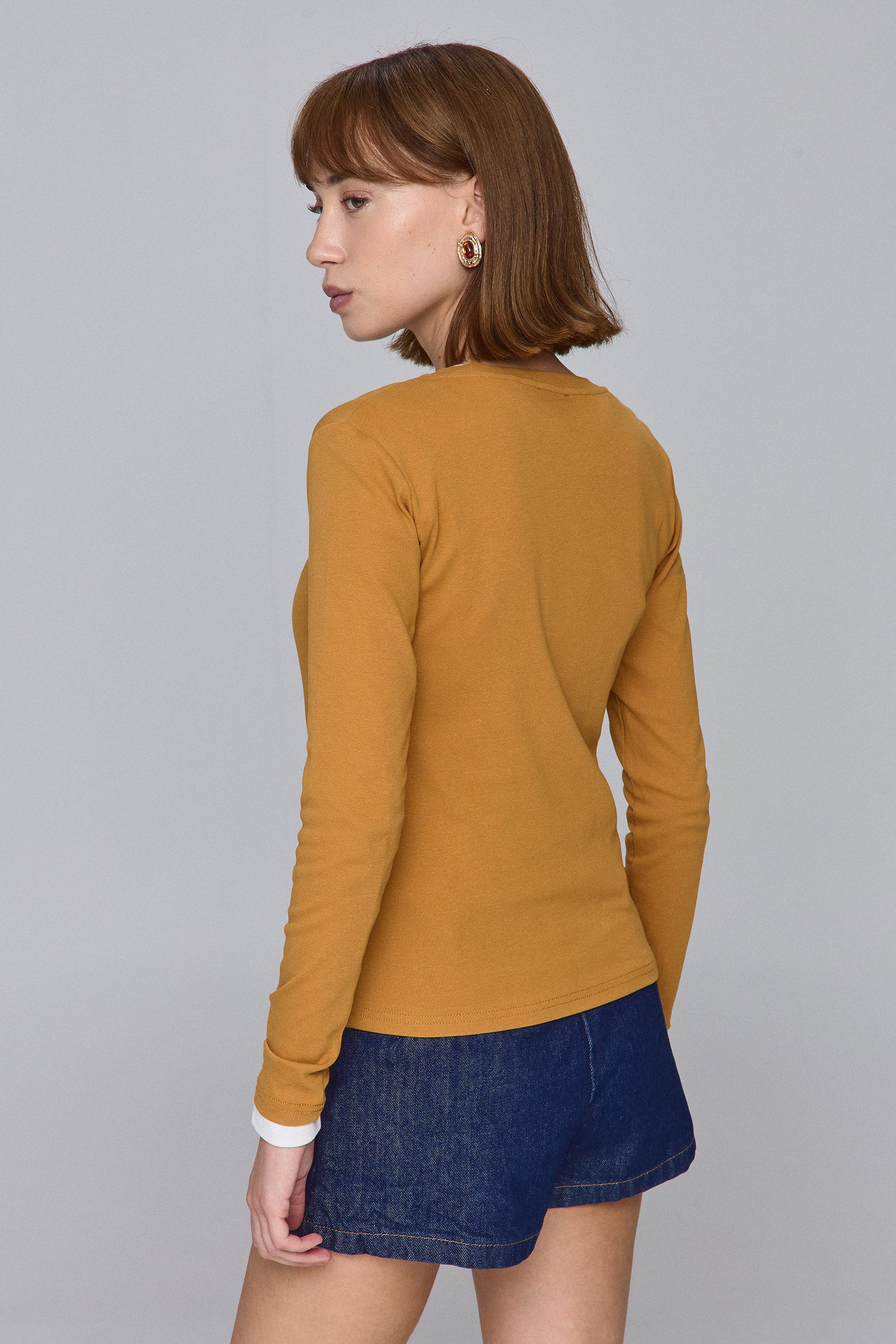 לירון שרוול ארוך