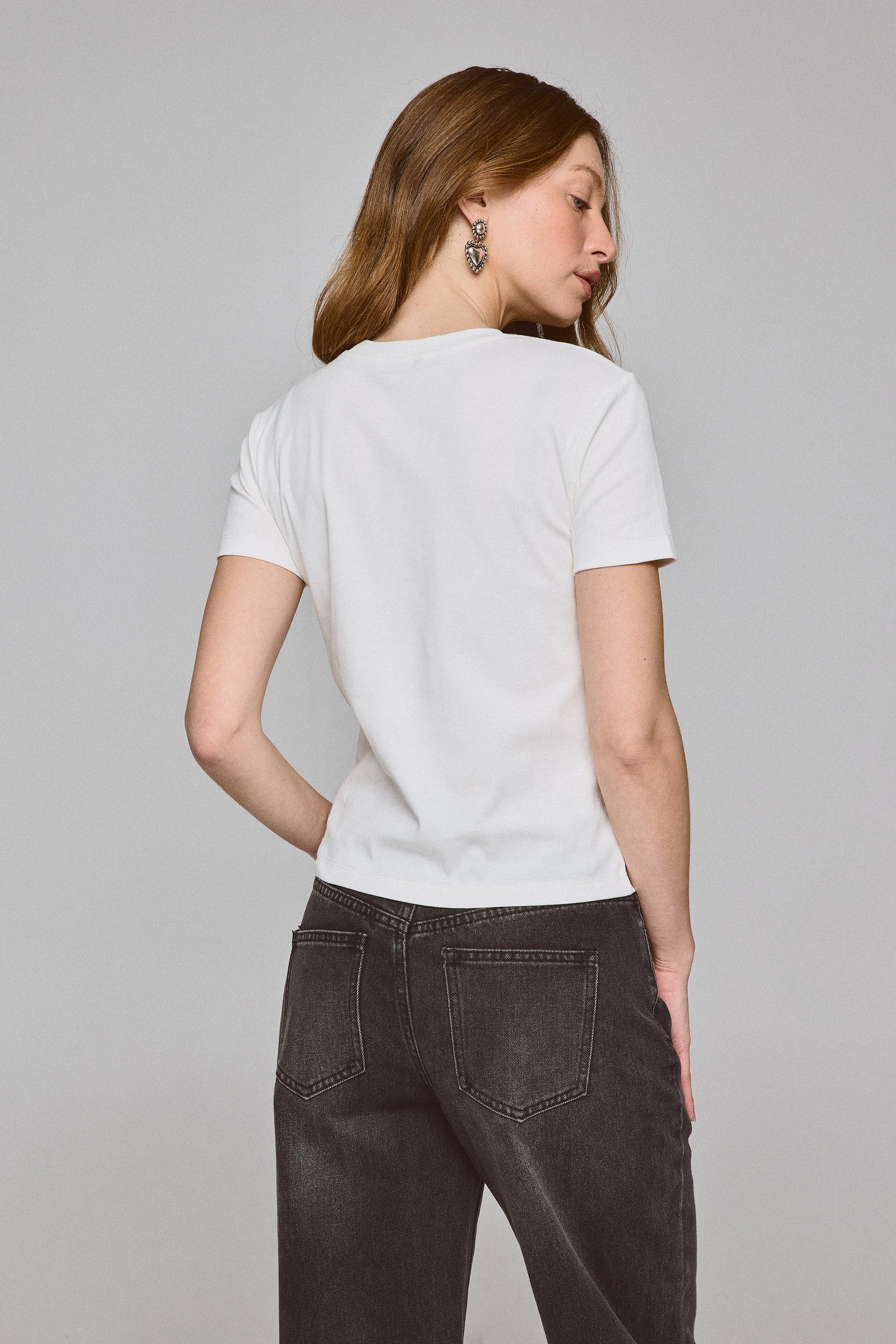 לירון שרוול קצר