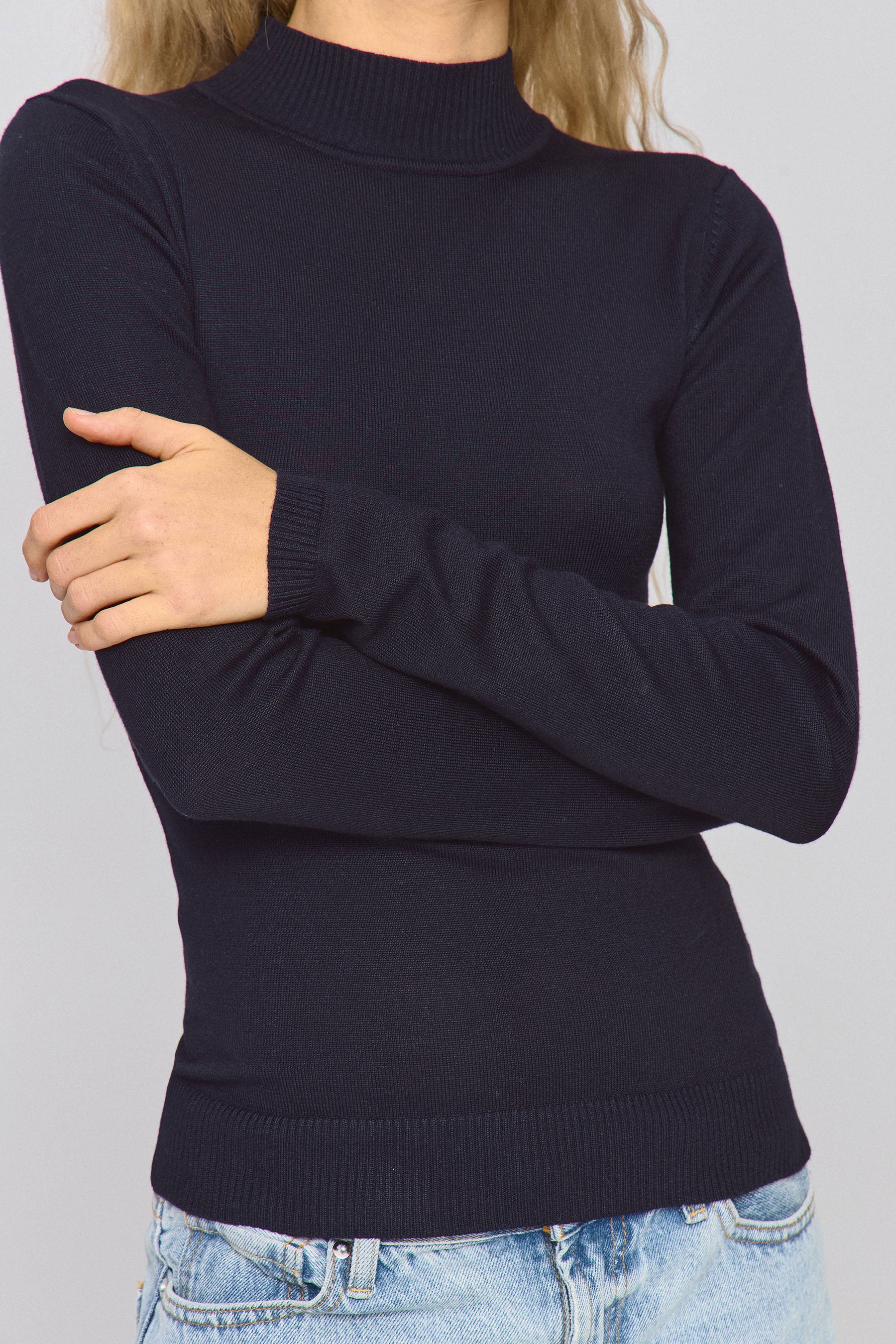 סריג חצי גולף פרומו