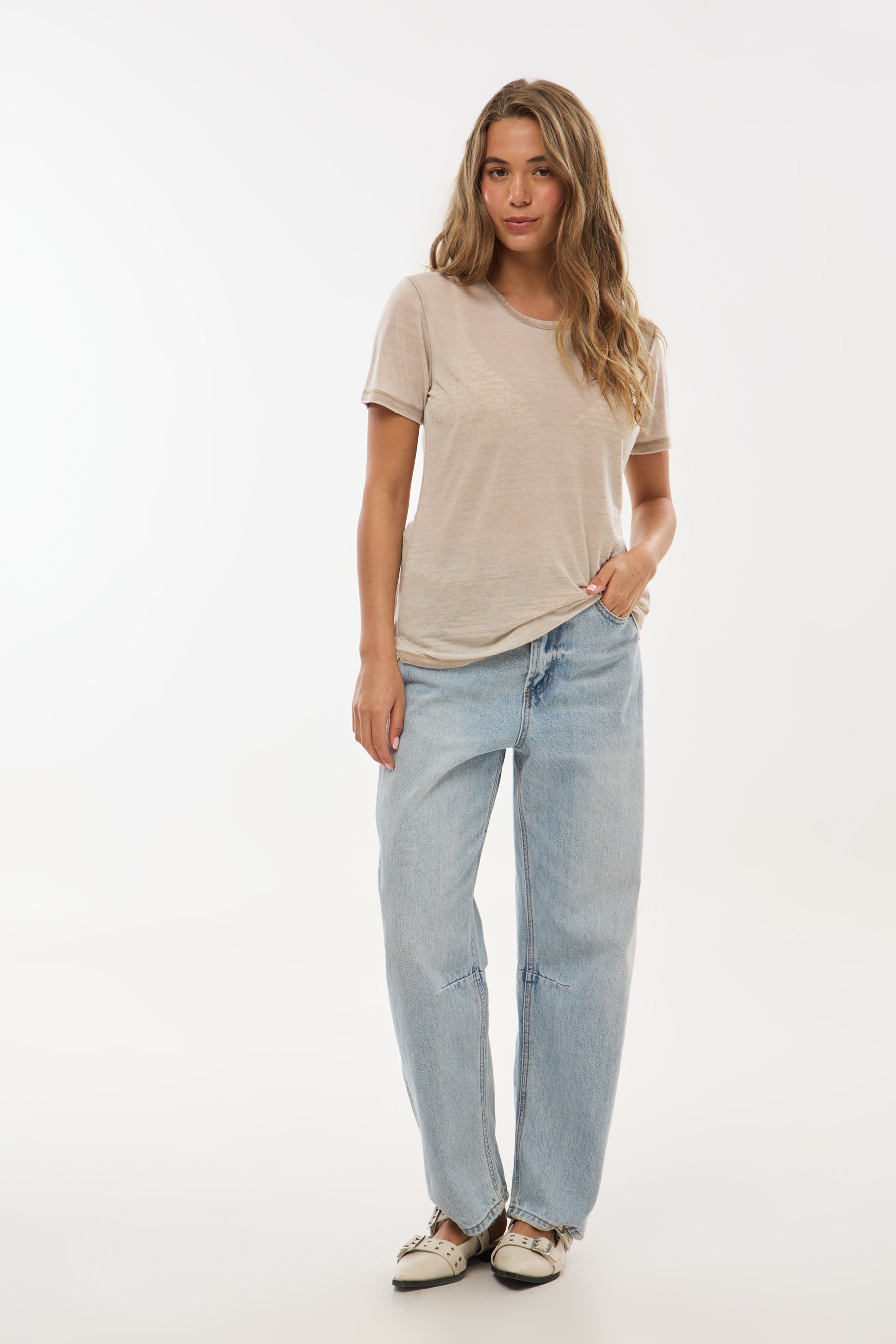 חולצה צרובה